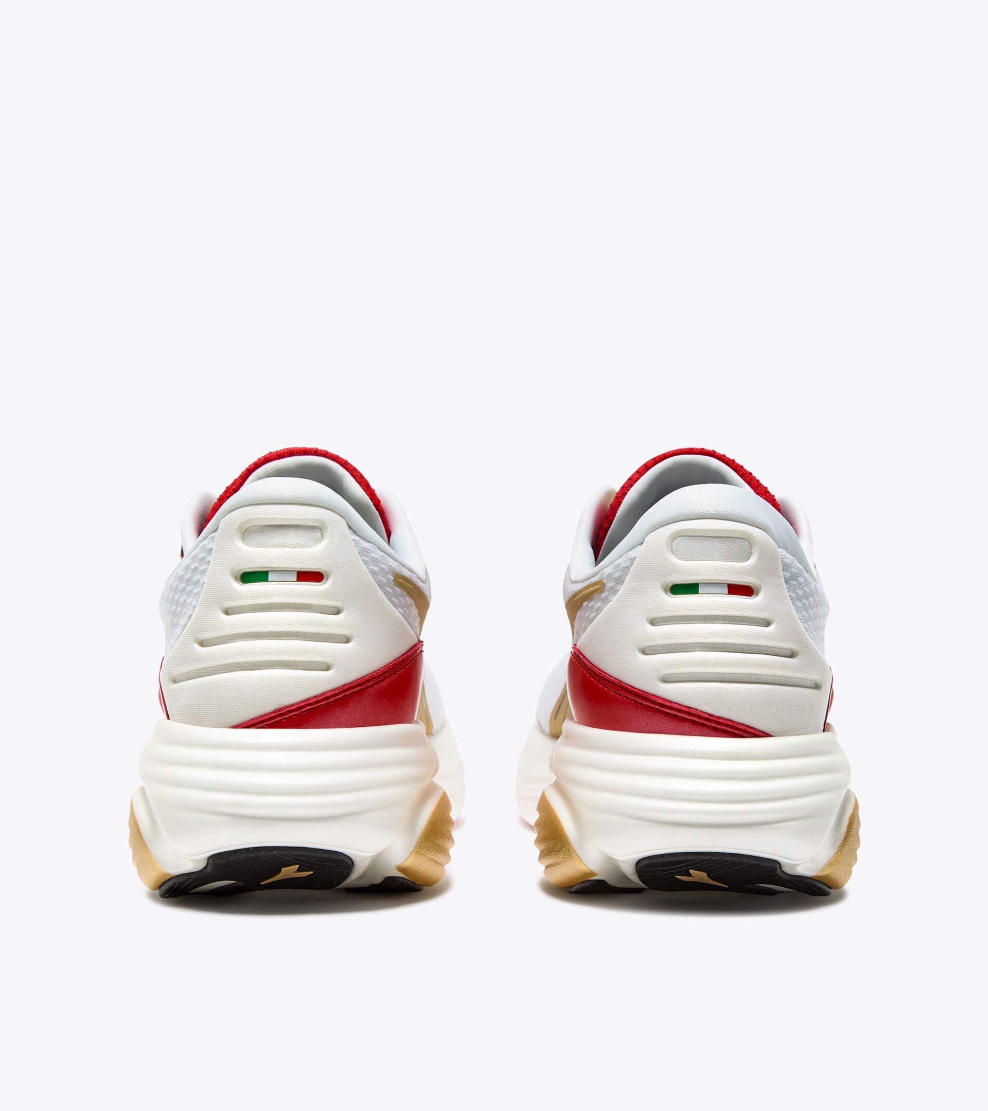 Made in Italy running shoe - Lightness and cushioning - All-Gender ATOMO STAR WHITE/METALLIC GOLD/FIERY RED - Diadora