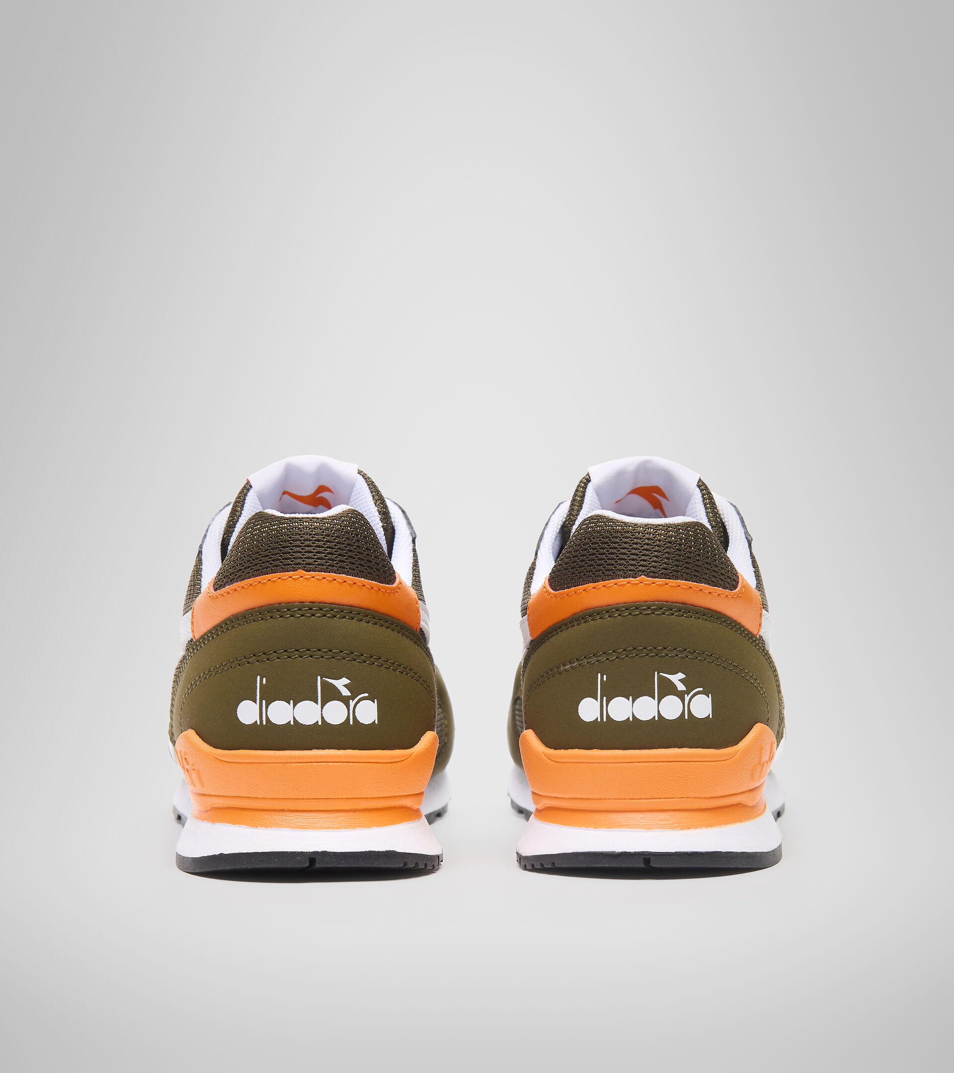 Sports shoes - Youth 8-16 years N.92 GS BEECH/WHITE - Diadora
