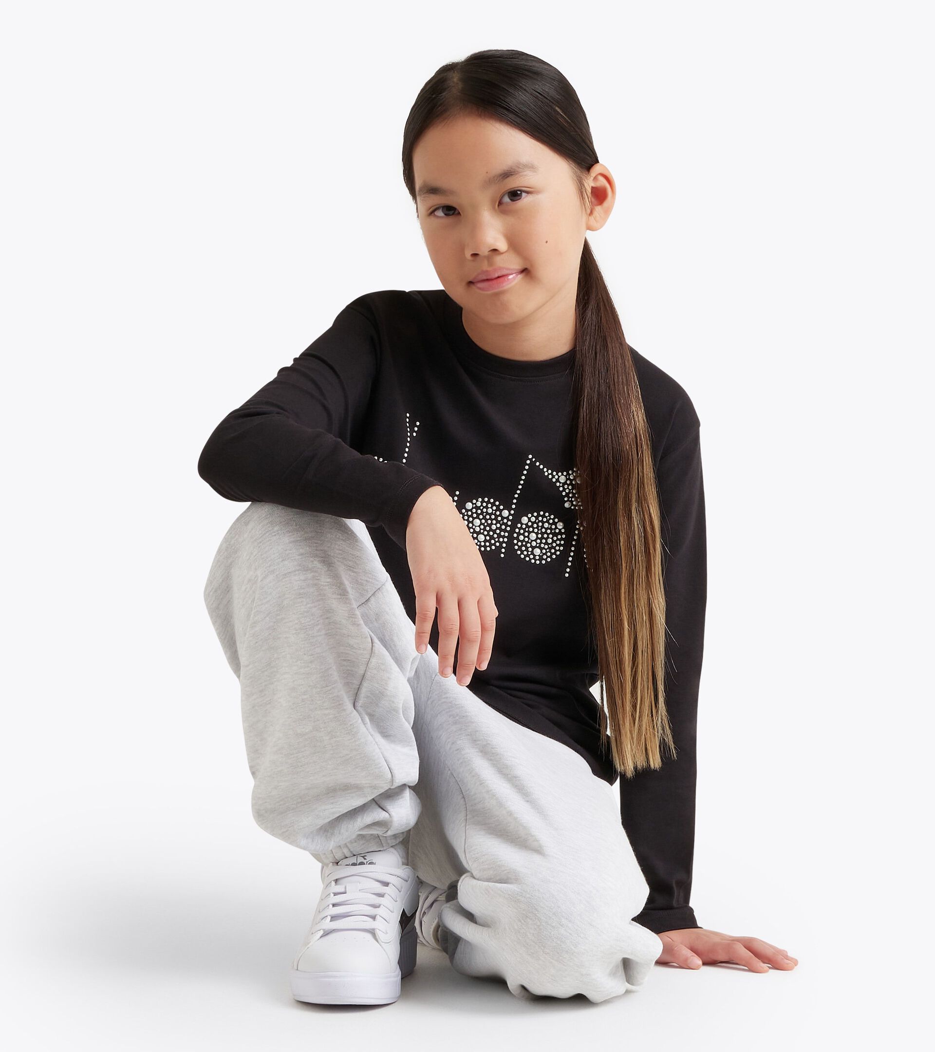 Joggers - Girls JG. JOGGER PANTS RHINESTONE LIGHT MIDDLE GREY MELANGE - Diadora