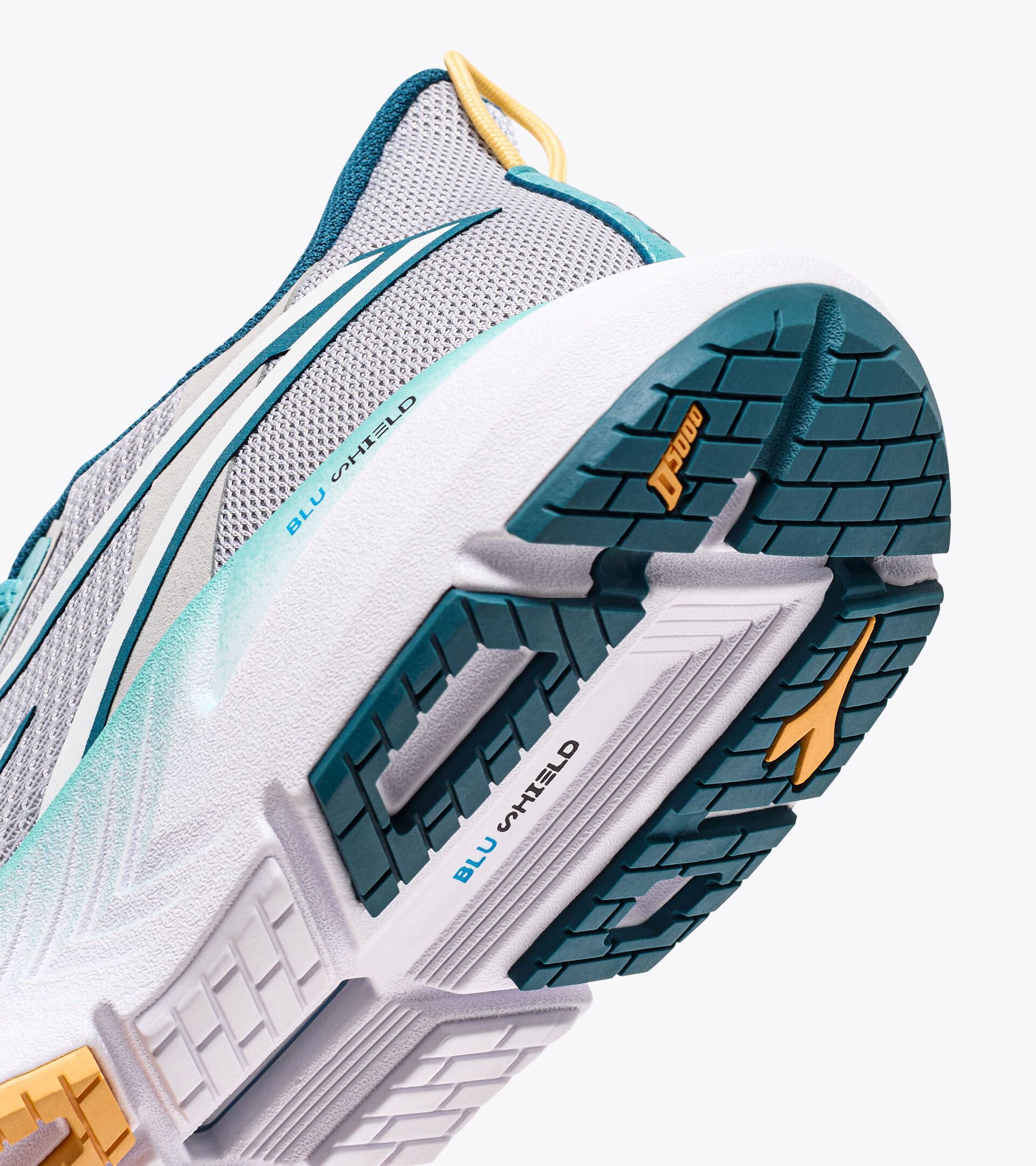 Running shoe - Stability and lightness - Donna MYTHOS BLUSHIELD VOLO 4 W SILVER DD/DUSTY TURQUOISE - Diadora