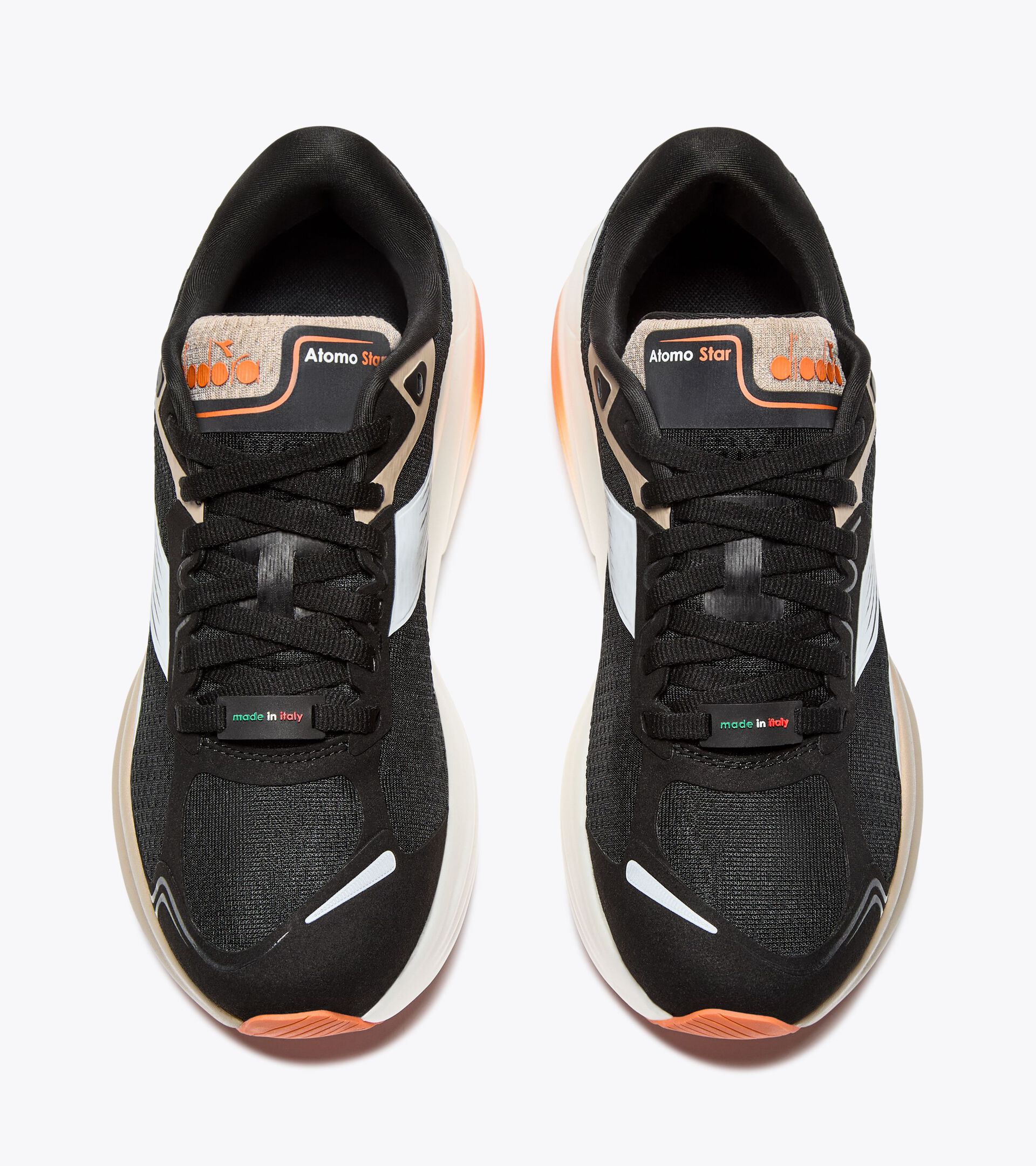 Made in Italy running shoe - Lightness and cushioning - All-Gender ATOMO STAR BLACK/WHITE/HUMUS - Diadora