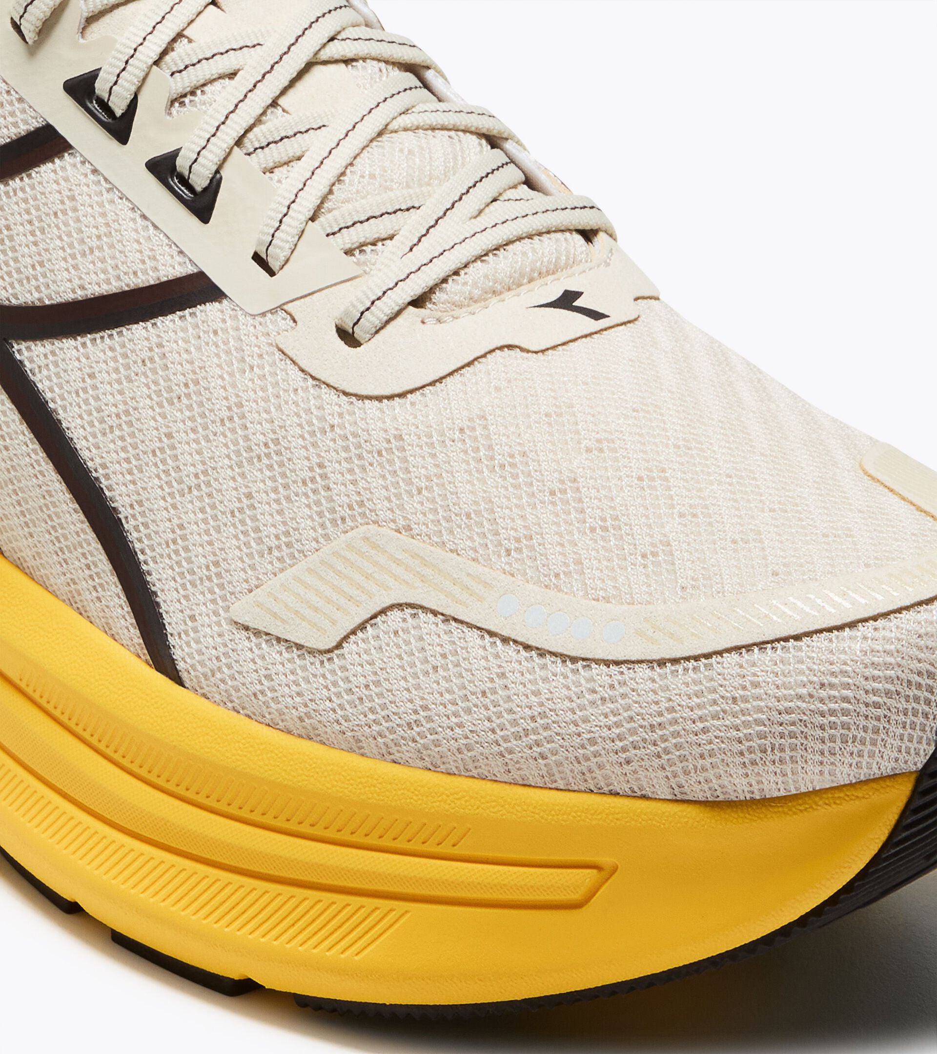 Zapatilla de running neutra - Confort y estabilidad - Hombre CELLULA 2 LTT MANDORLA/CIOCCO FONDENTE - Diadora