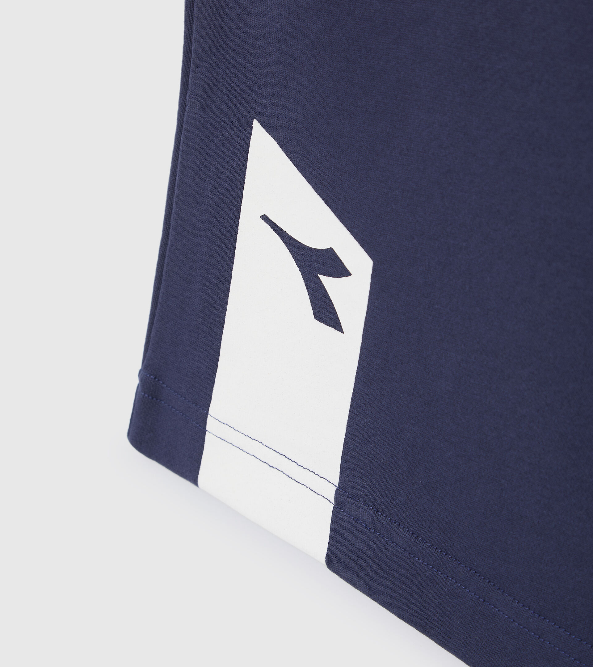 Sportswear bermuda - Unisex BERMUDA ICON CLASSIC NAVY - Diadora