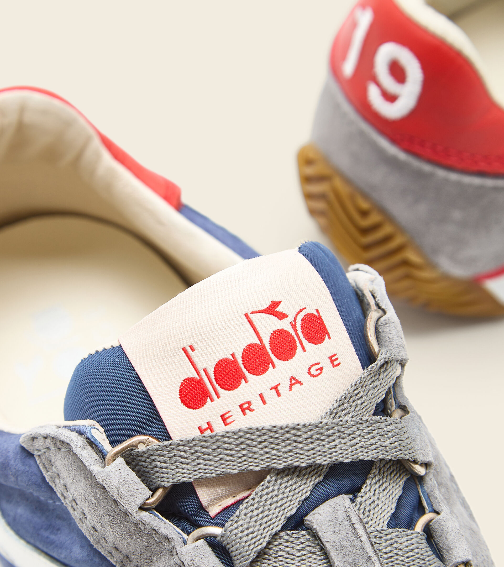Heritage shoe - Unisex EQUIPE SUEDE SW NIGHT BLUE - Diadora