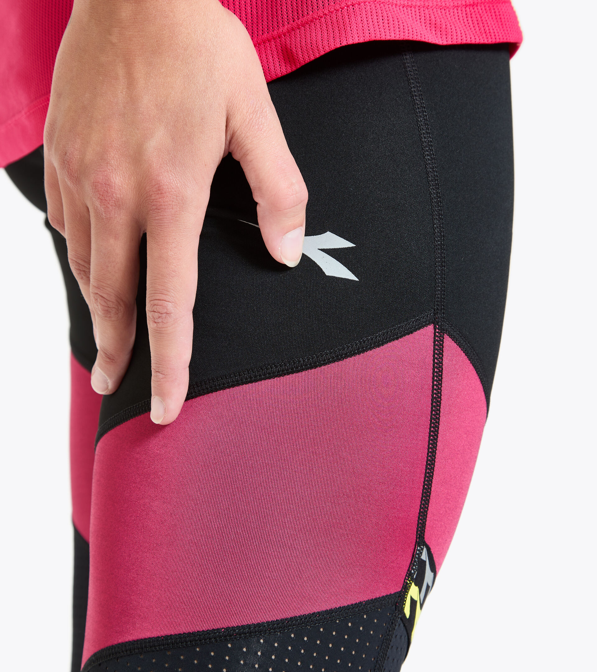 Leggings de running - Femme L. 6/8 REVERSIBLE TIGHTS BE ONE NOIR - Diadora