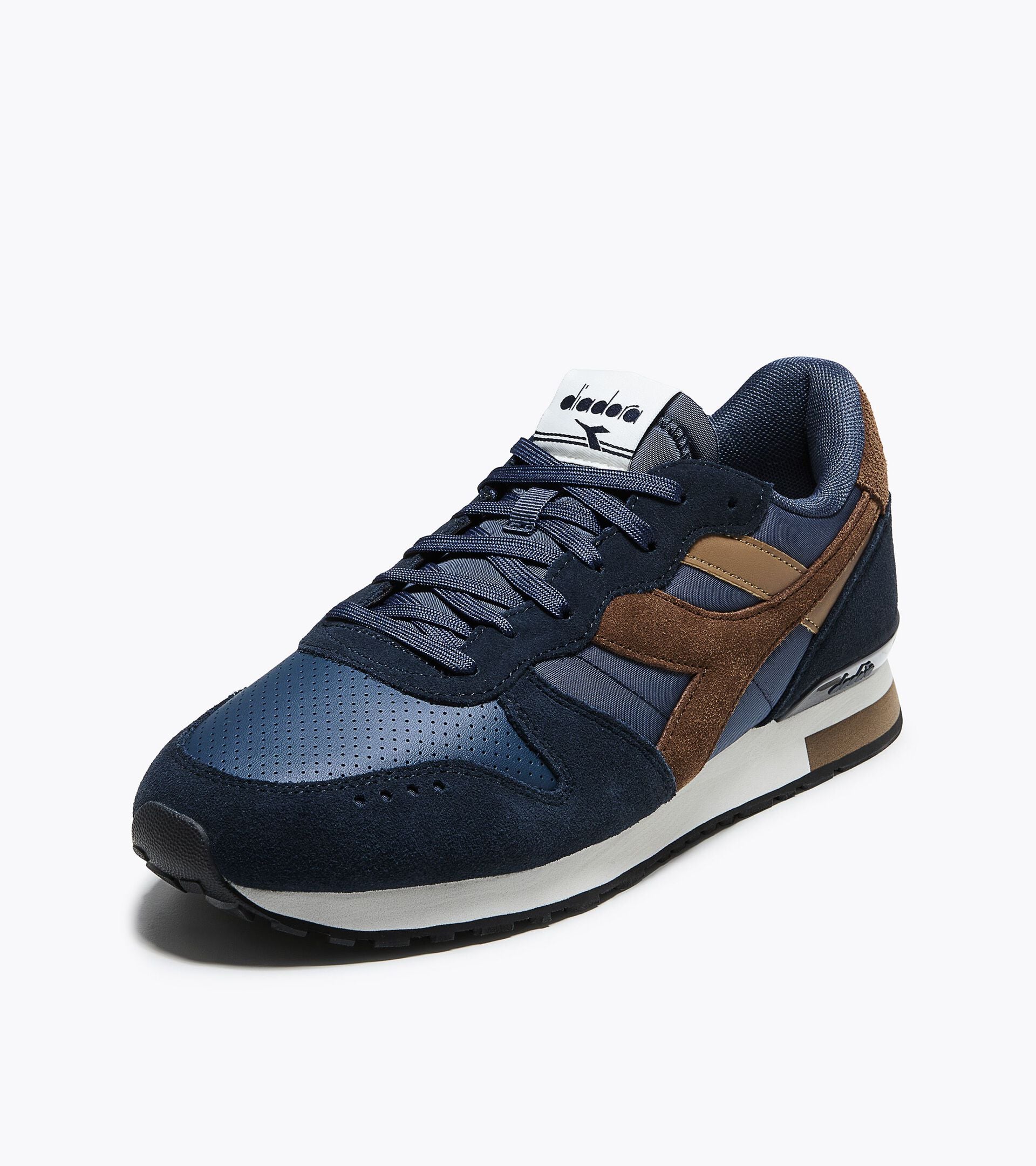 Zapatilla - Para todos los g&eacute;neros CAMARO TRIPLE M2 AZUL TOTAL ECLIPSE - Diadora