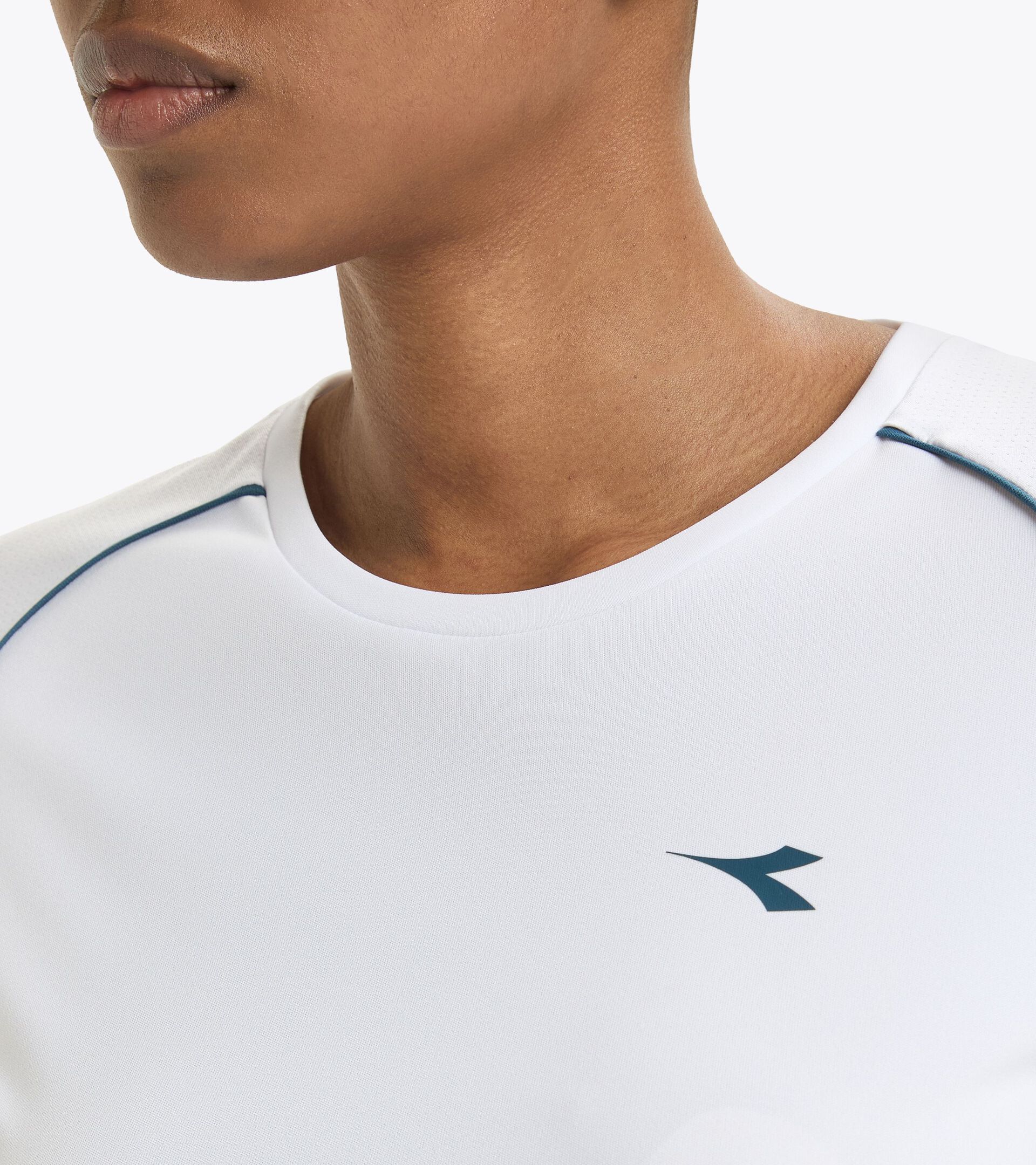 Tennis t-shirt - Women’s L. SS T-SHIRT TENNIS OPTICAL WHITE - Diadora