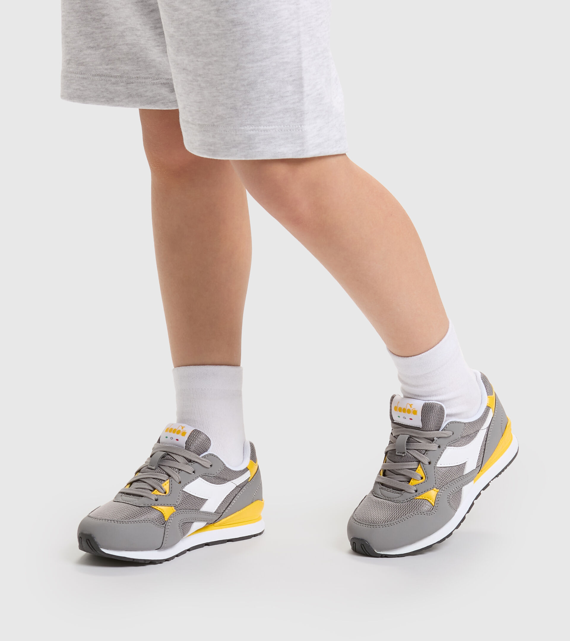 Sports shoes - Kids 4-8 years N.92 PS ICE GRAY/WHITE - Diadora
