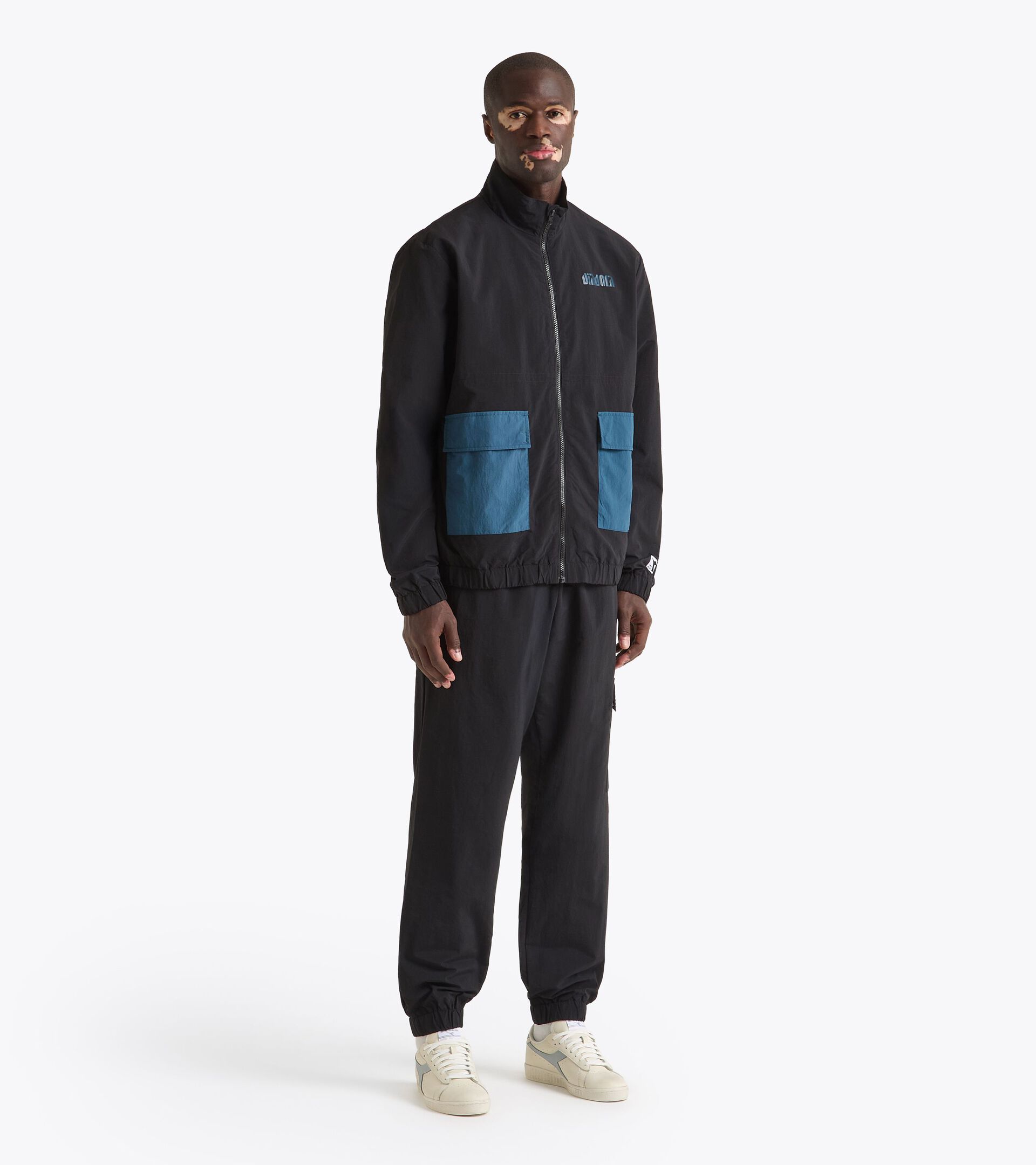 Taslan Tracksuit - All-gender
TRACKSUIT ATHL. LOGO II BLACK - Diadora