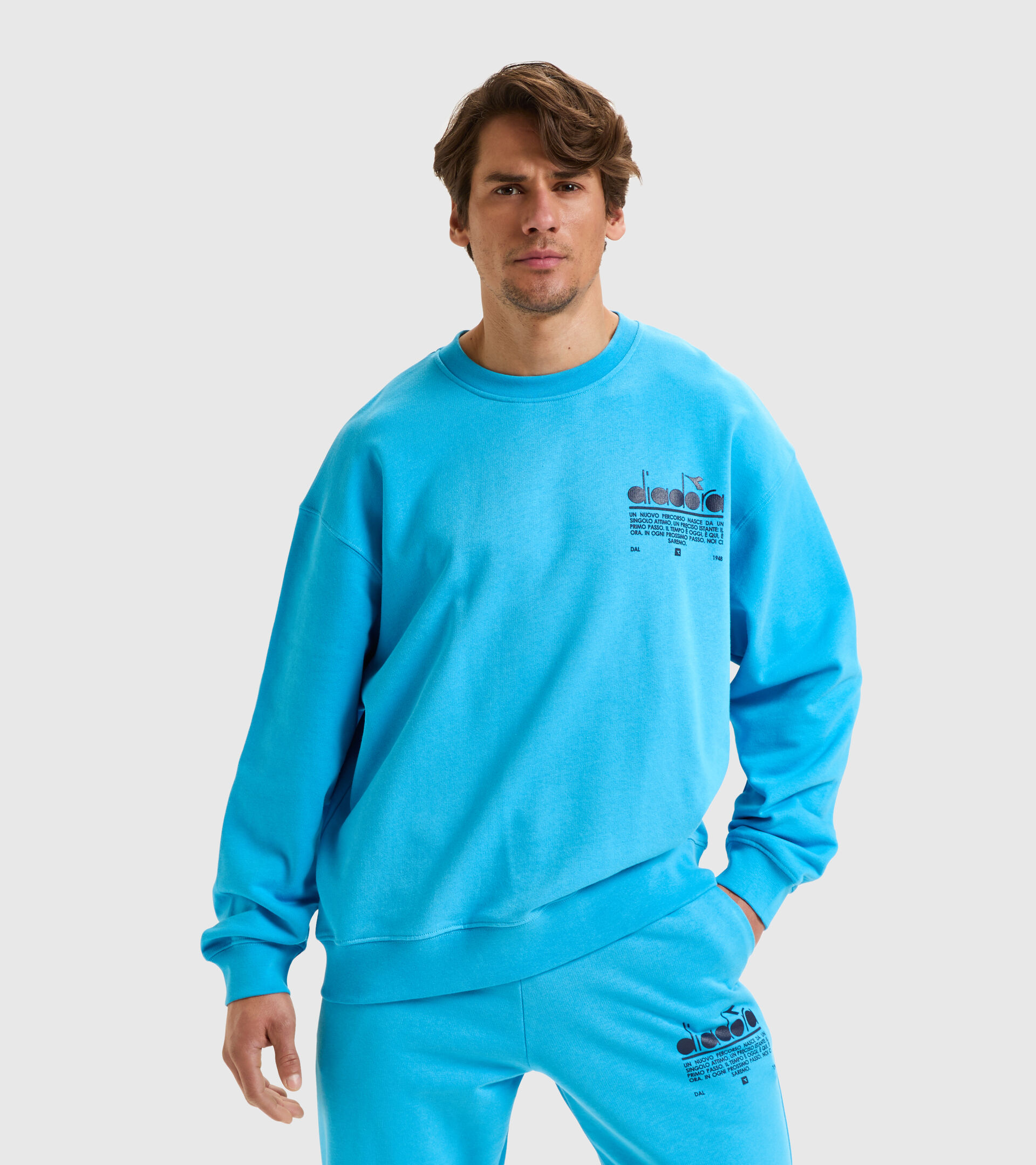 Organic cotton round-neck sweatshirt - Unisex SWEATSHIRT CREW MANIFESTO SKY BLUE INTENSE - Diadora