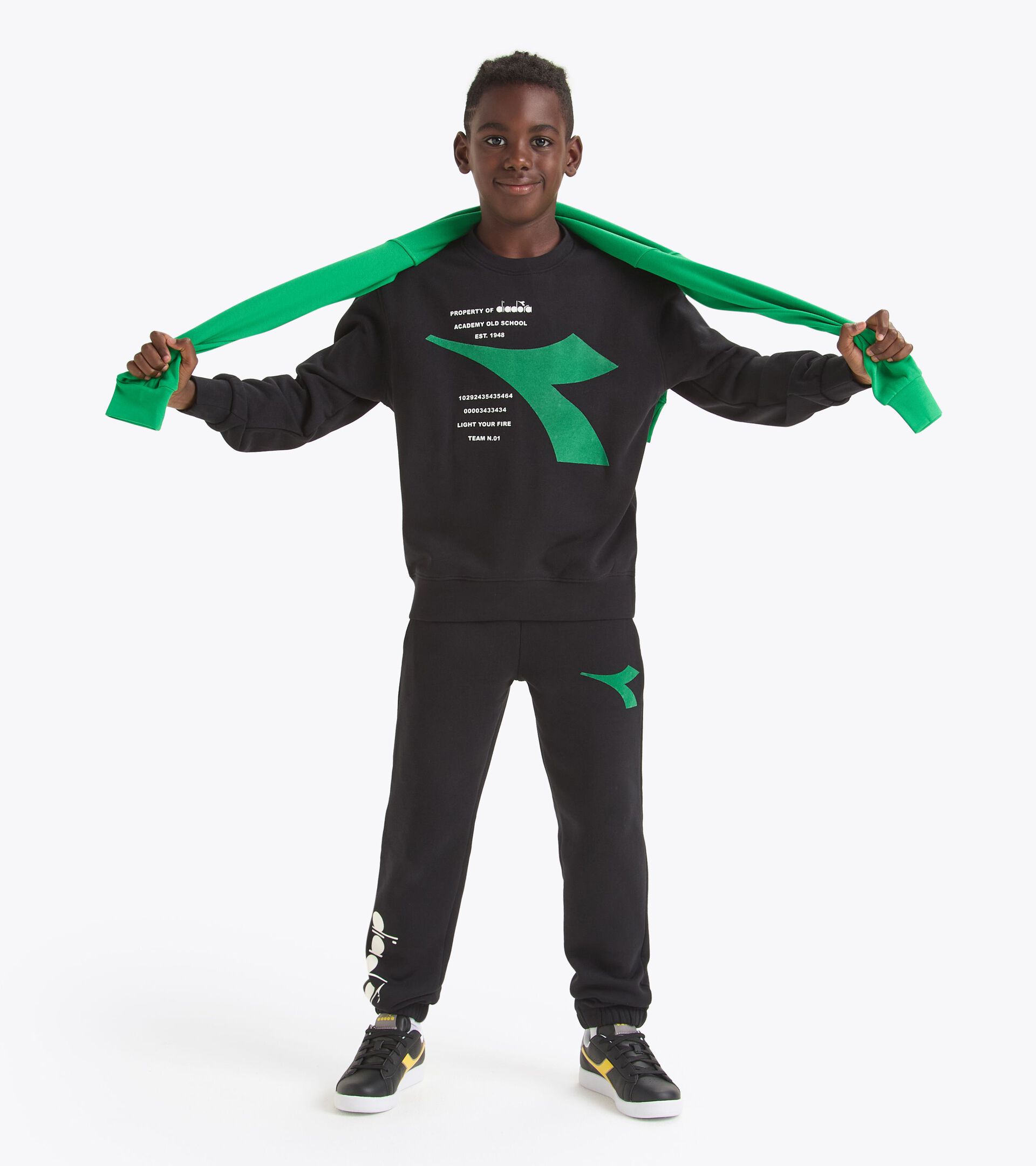 Crewneck sweatshirt - Boy
 JB. SWEATSHIRT CREW FREGIO BLACK - Diadora