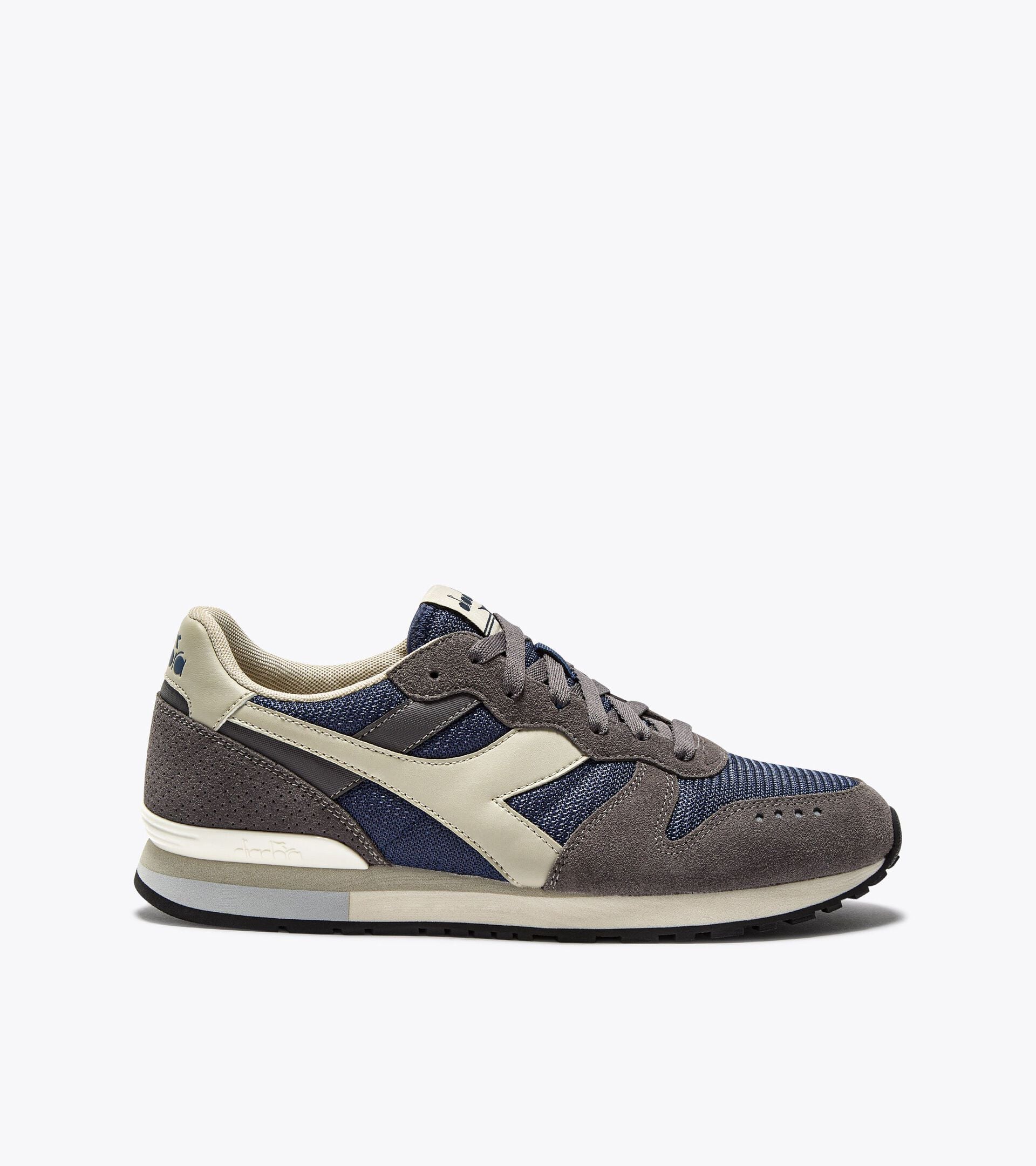 Suede leather sneaker - All-gender
 CAMARO M2 INSIGNIA BLUE/GRAY PELICAN - Diadora