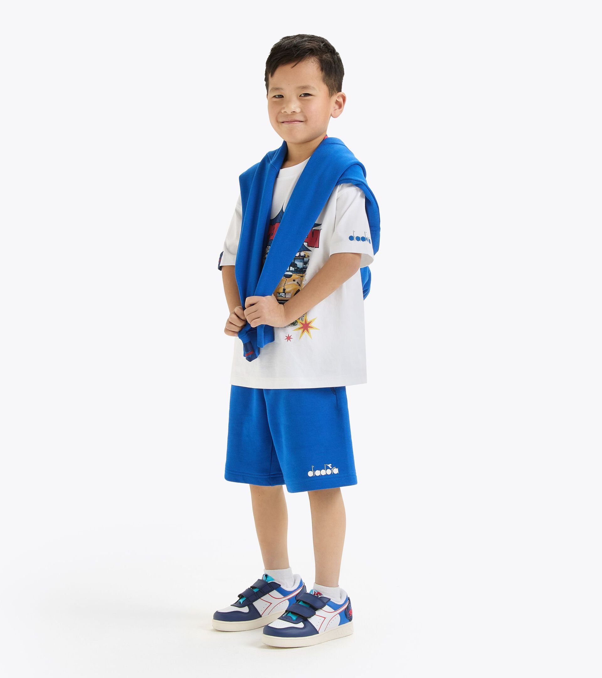 Superheroes t-shirt - Kids 
 JU.T-SHIRT SS SUPERHEROES OPTICAL WHITE/PRINCESS BLUE - Diadora