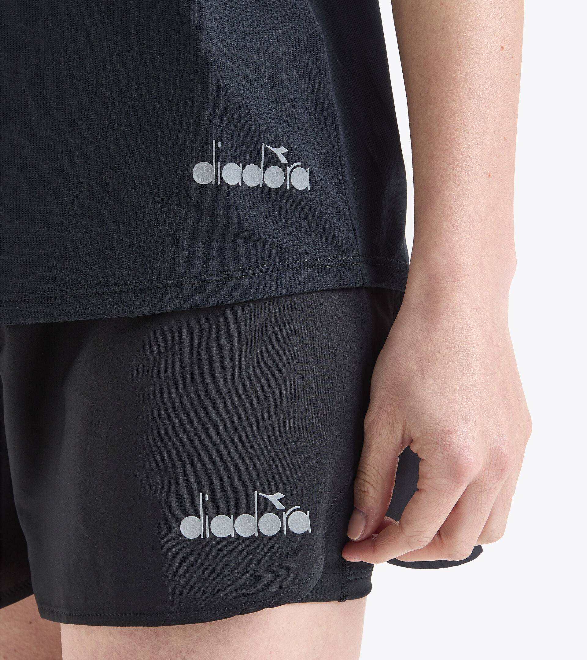 Running tank - Women L. SUPER LIGHT TANK BE ONE BLACK - Diadora