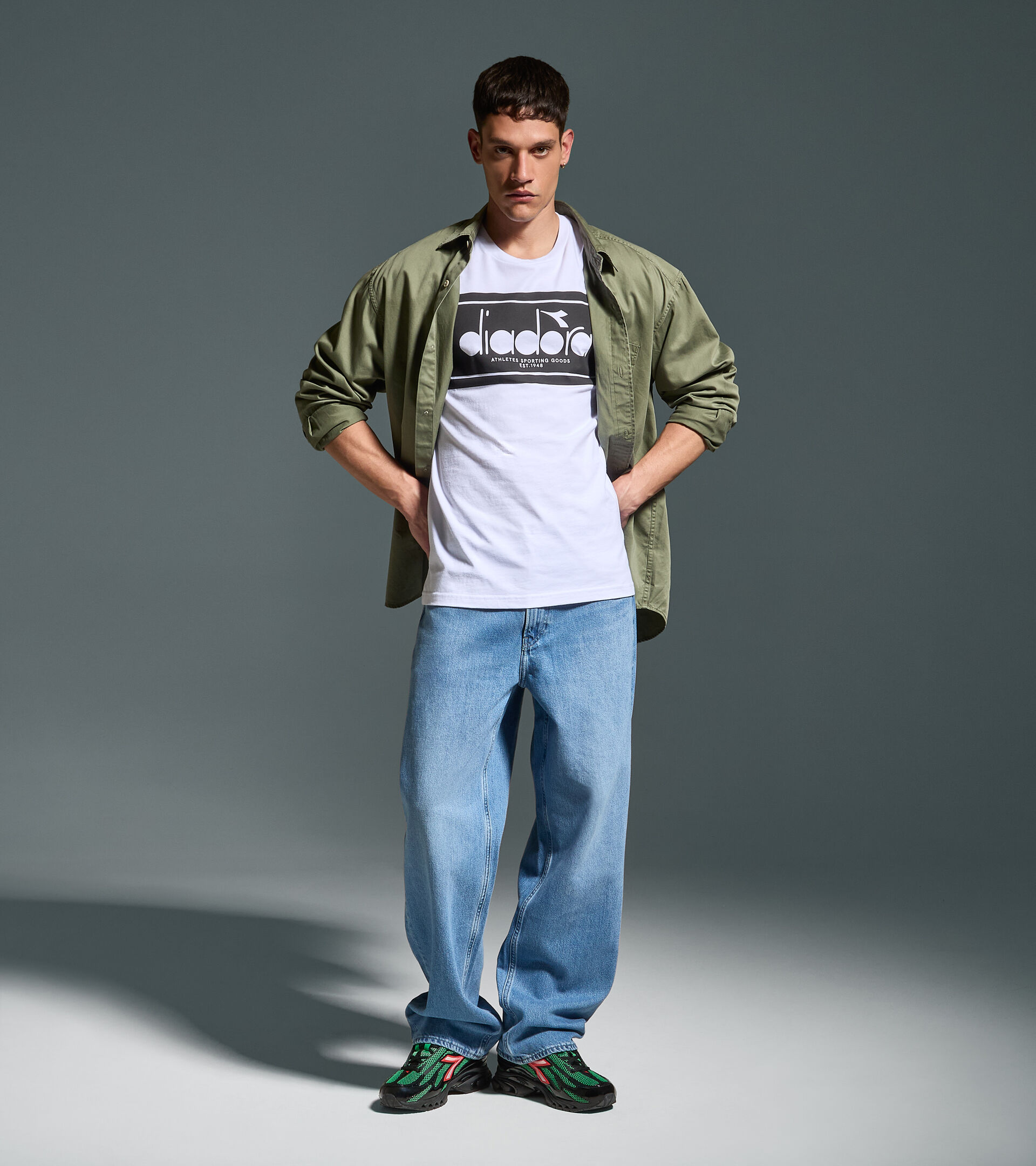 T-shirt - All-Gender T-SHIRT SS LOGO OPTICAL WHITE/BLACK - Diadora