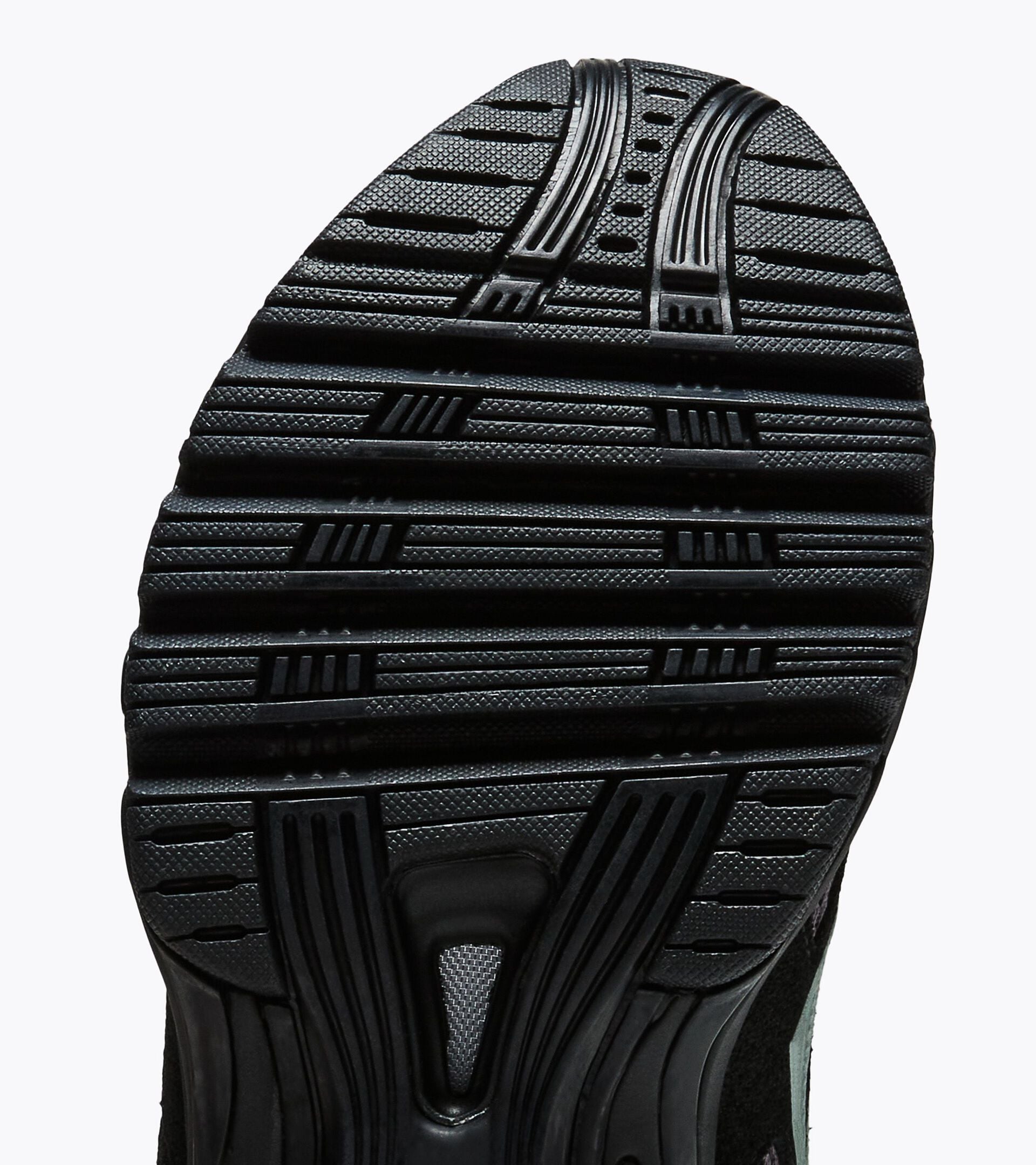 2000s-inspired Sportswear Sneakers - All-gender
 MYTHOS PROPULSION 280 SHADE BLACK - Diadora