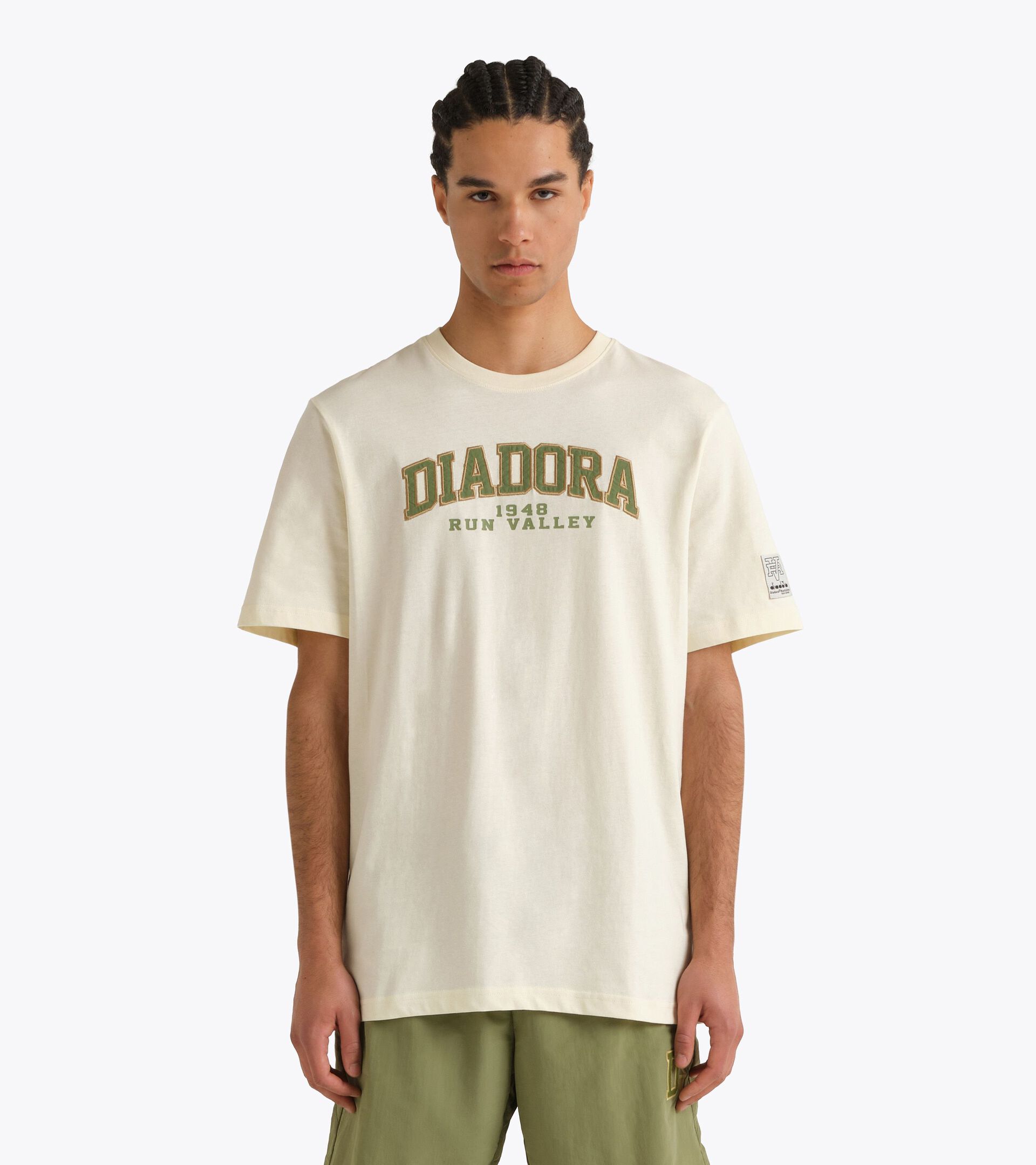 Camiseta de algod&oacute;n grueso - Run Valley - Para todos los g&eacute;neros
 T-SHIRT SS RUN VALLEY BLANCO INVIERNO - Diadora