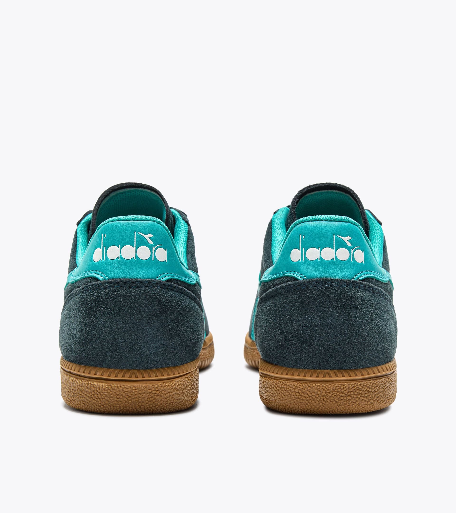 Leather sneakers - All-Gender
TOKYO ICE WATER /DARK CITRON - Diadora
