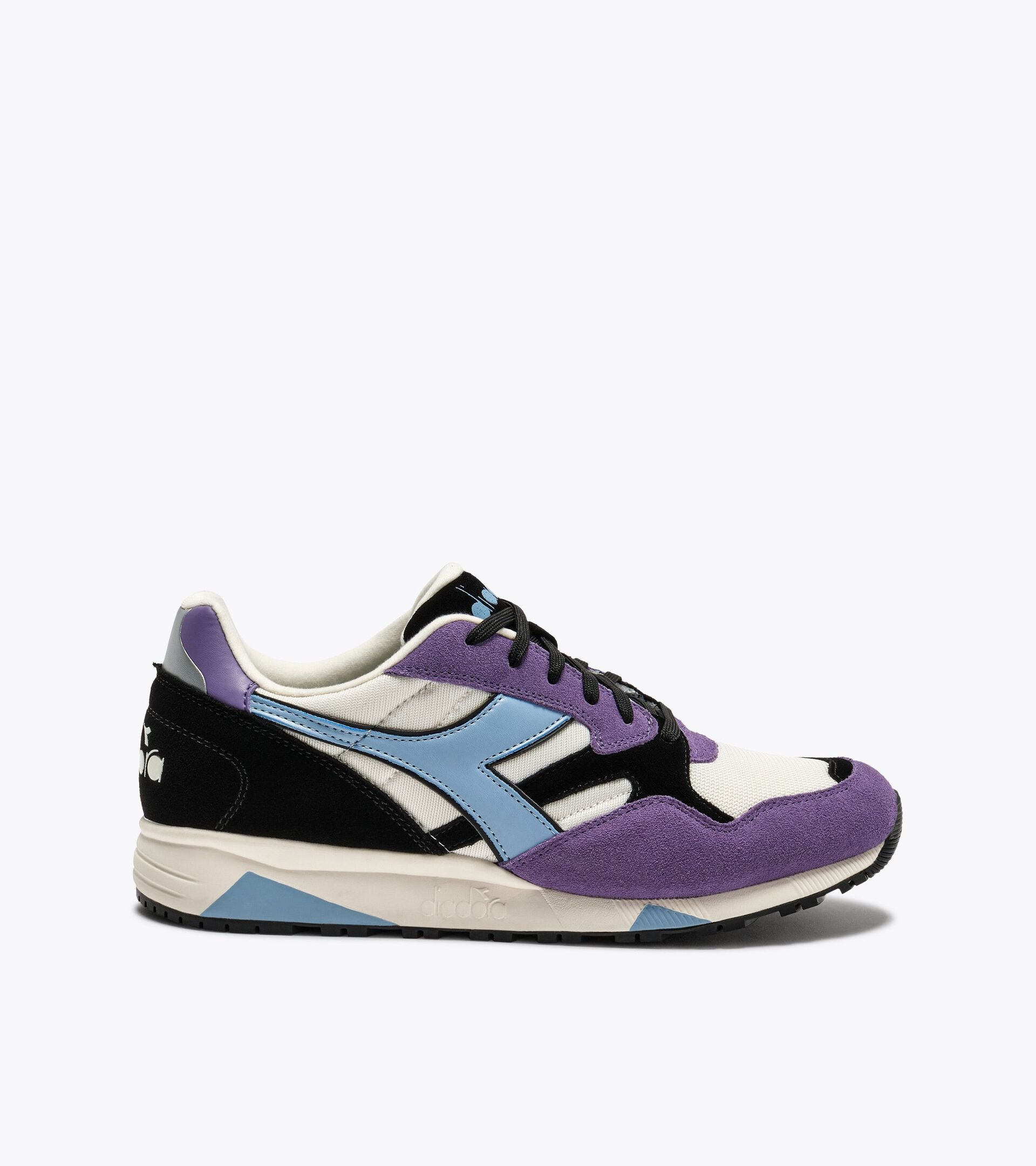 Sporty sneakers - All-Gender N902 IVORY WHITE/VIOLET CHALK - Diadora