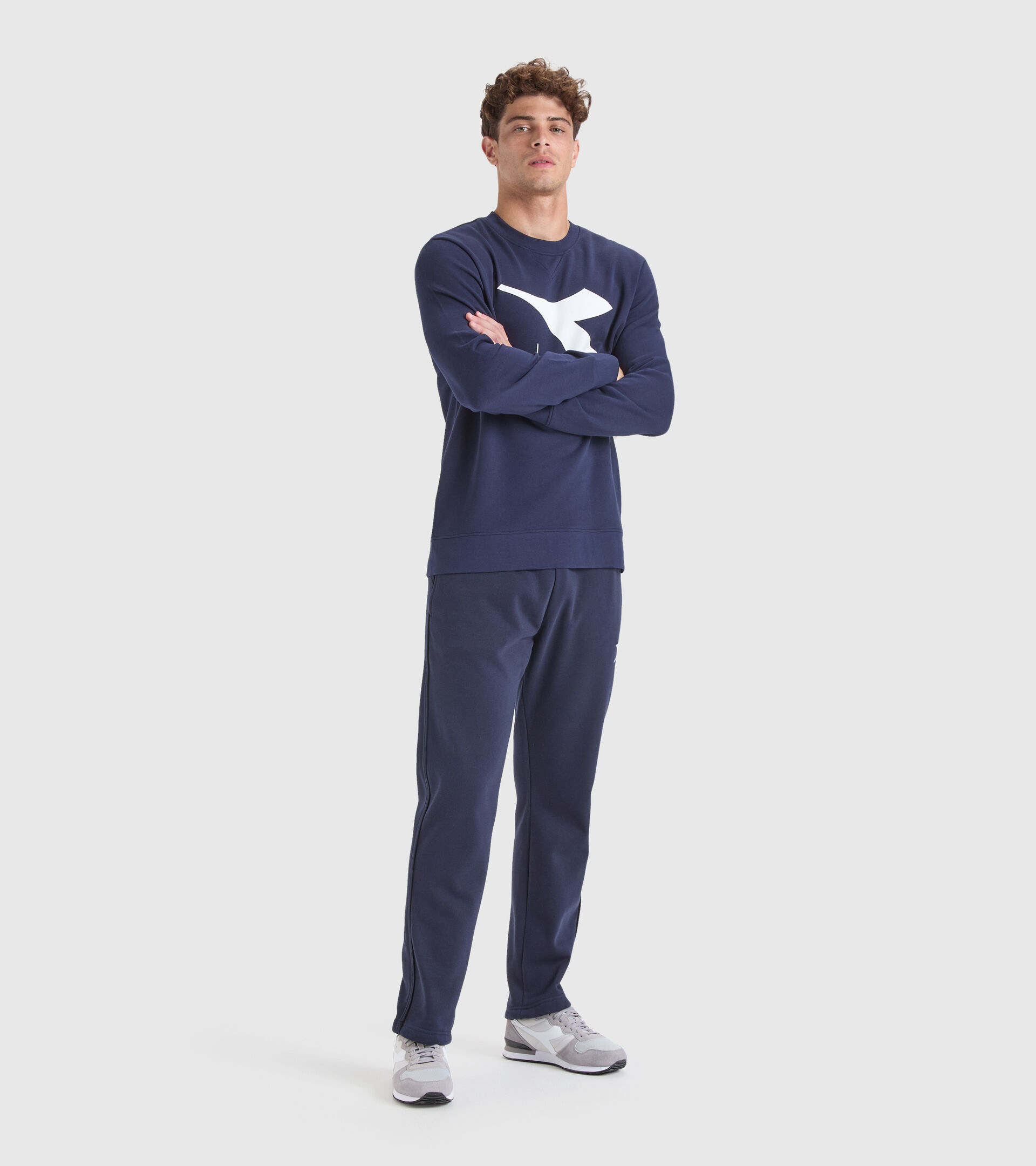 Sports sweatshirt - Men’s SWEATSHIRT CREW CHROMIA CLASSIC NAVY - Diadora