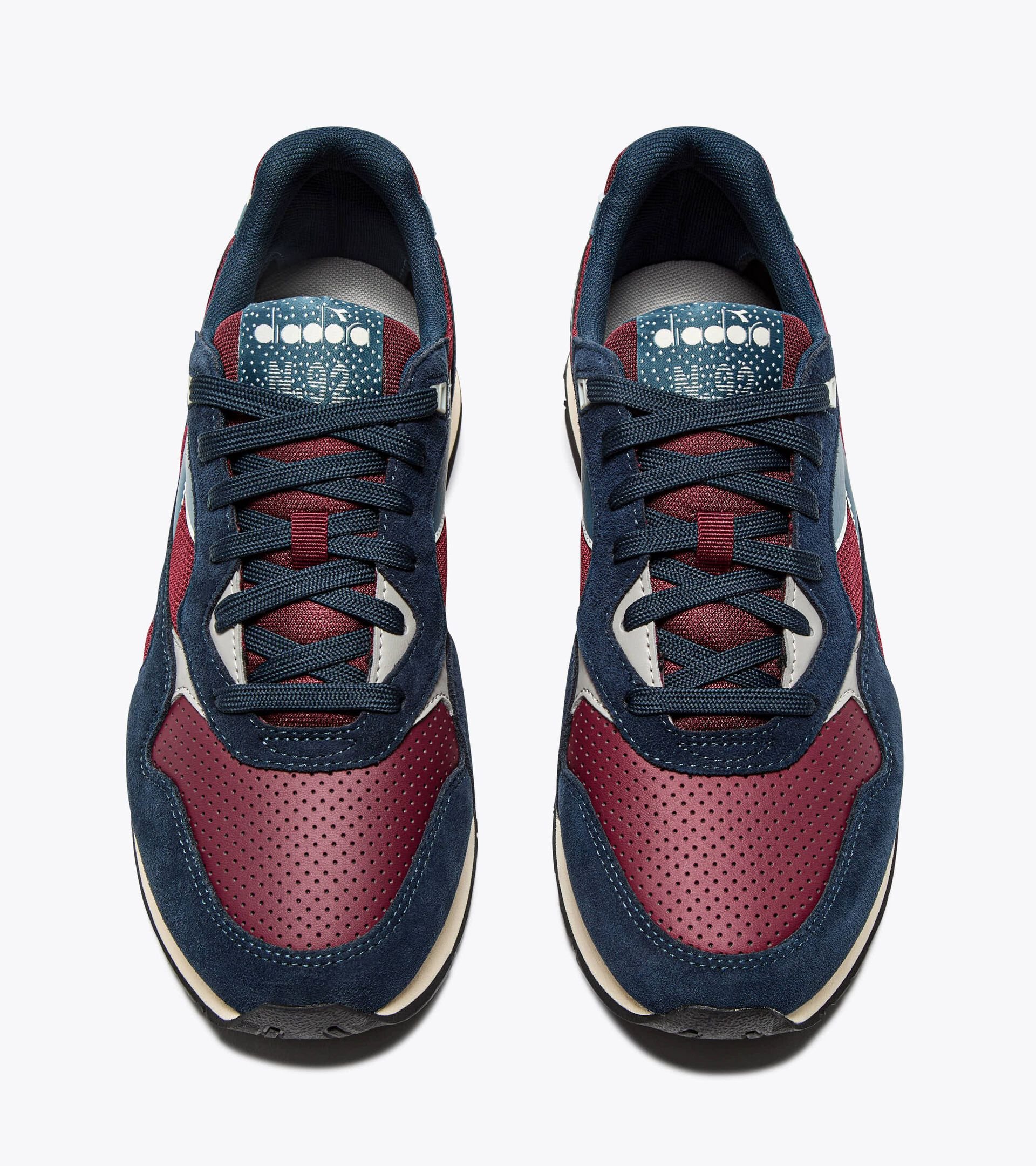 Sports sneakers - All-Gender N.92 ADVANCE CABERNET - Diadora