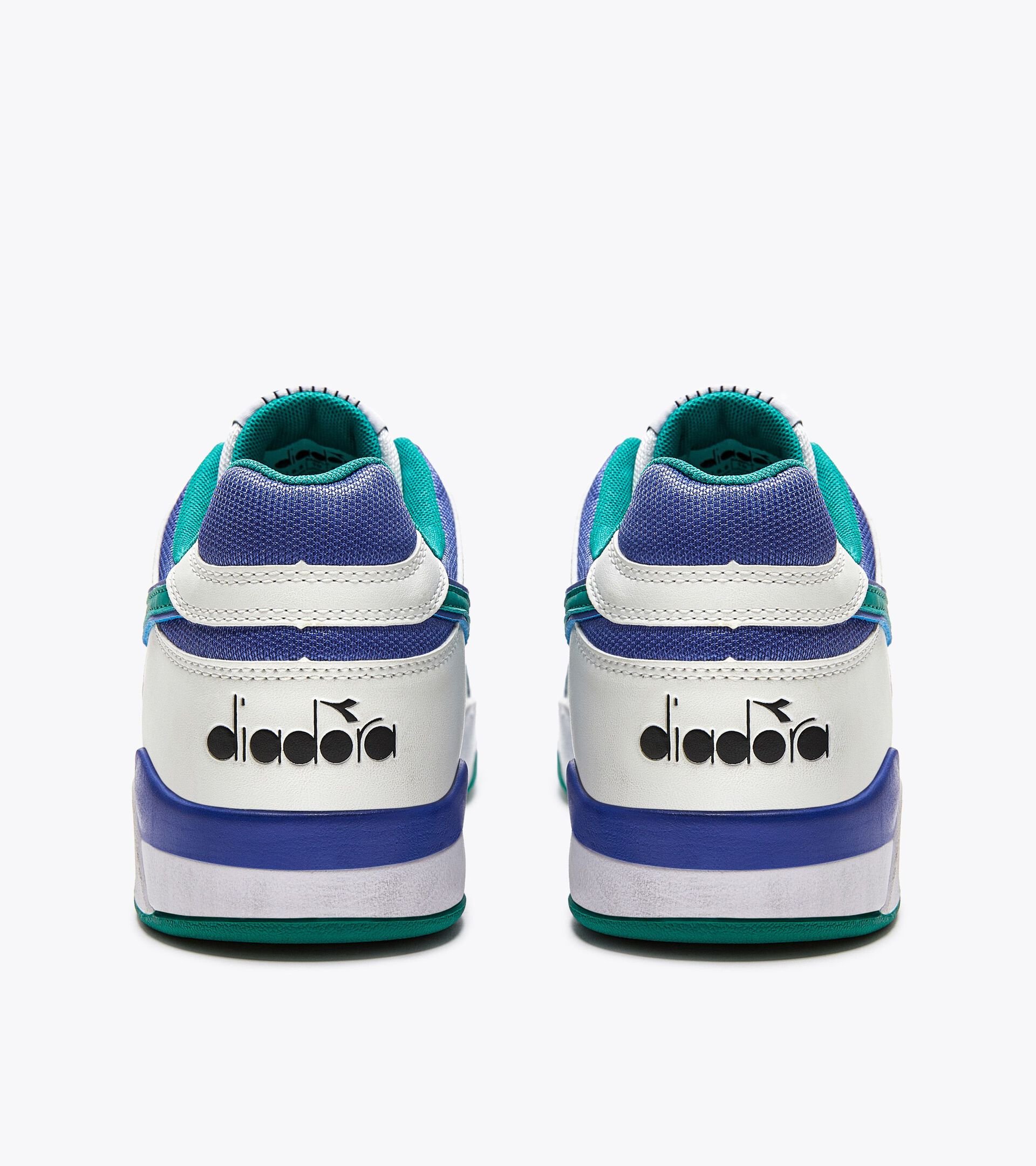 Sporty sneakers - Gender neutral B.56 ICONA WHITE/GREENLAKE - Diadora