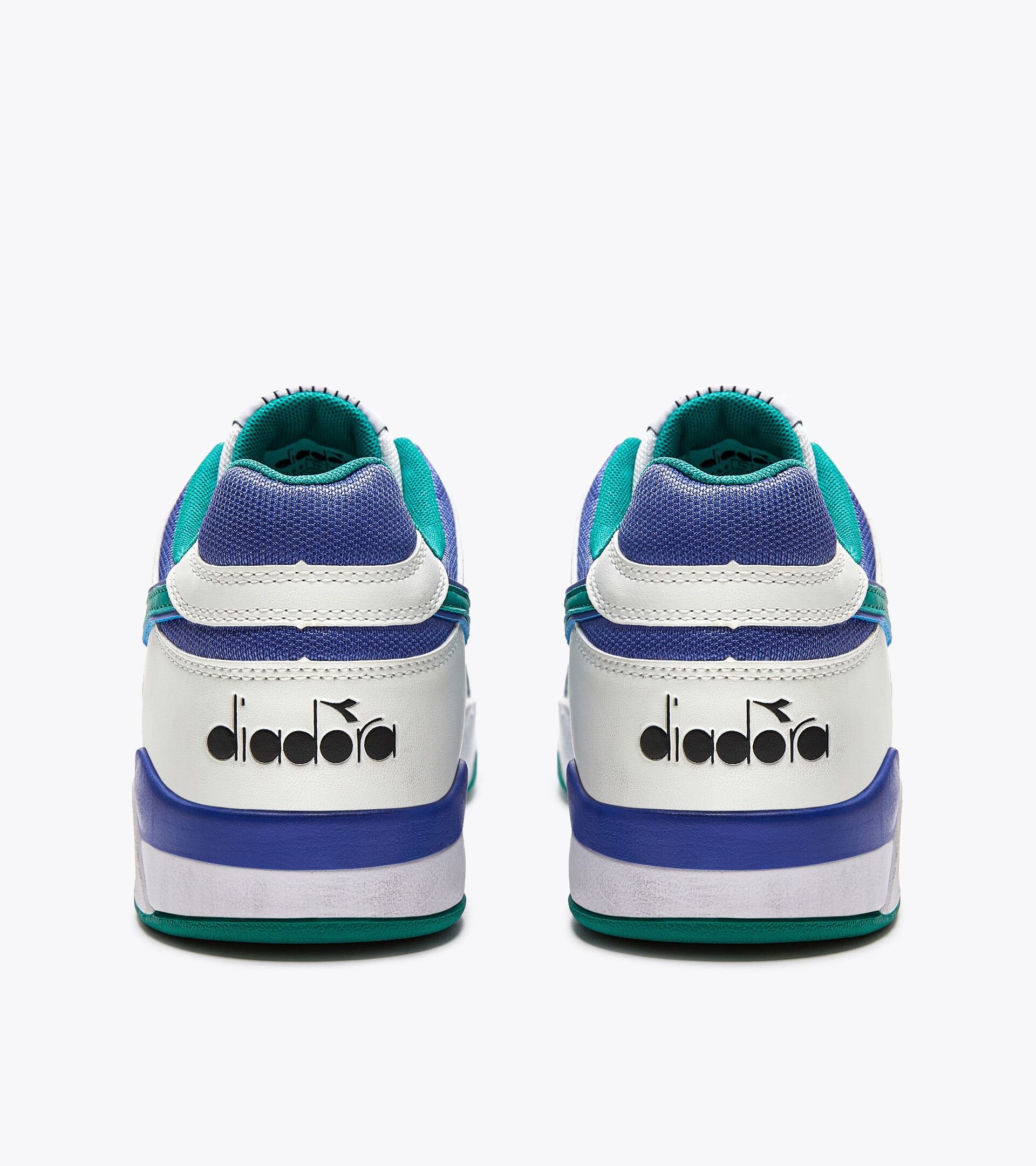 Sporty sneakers - Gender neutral B.56 ICONA WHITE/GREENLAKE - Diadora