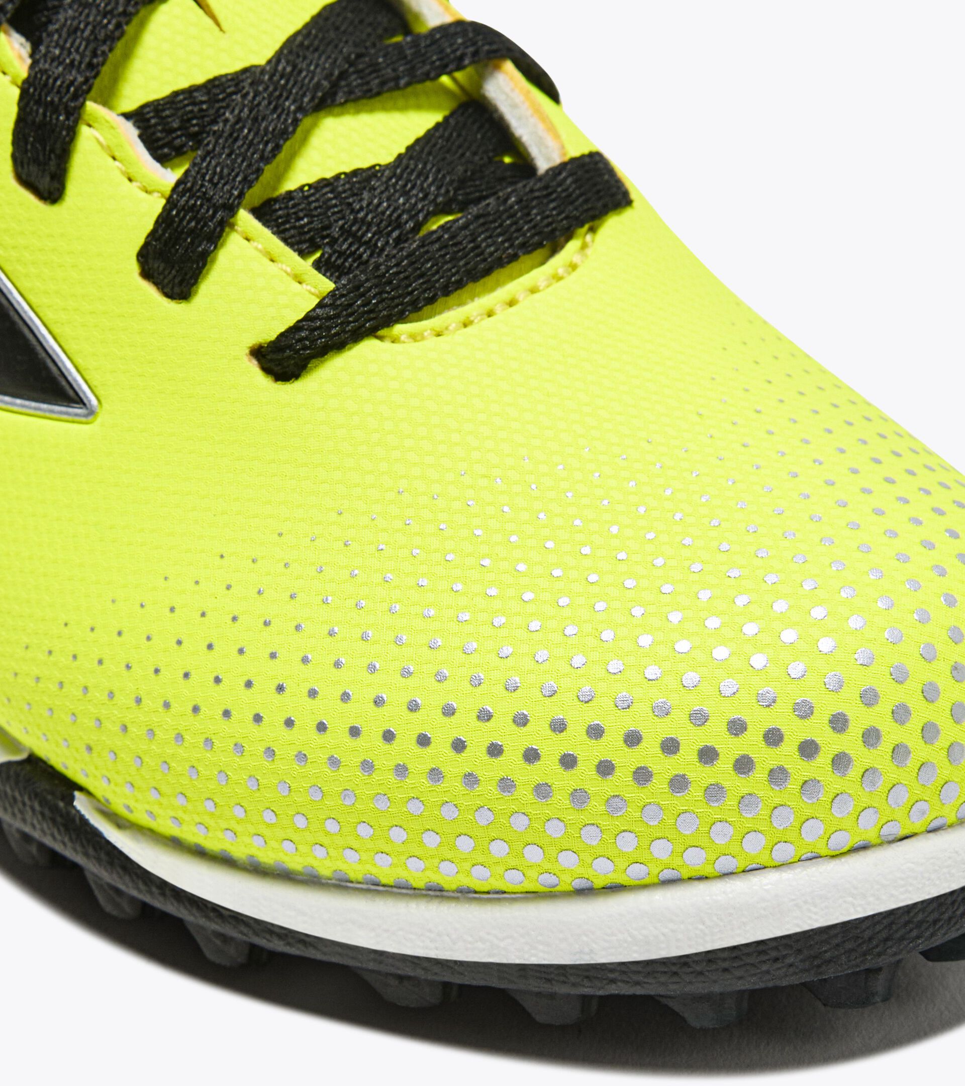 Chaussures de football pour terrains synthétiques - Junior PICHICHI 7 TF JR GIALLO FL DD/NERO/ARGENTO - Diadora