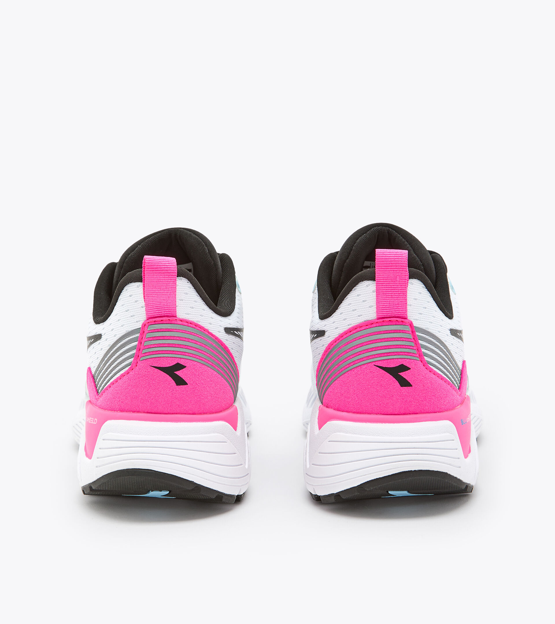 Running shoes - Women
MYTHOS BLUSHIELD VIGORE 2 W WHITE/PINK FLUO/BLACK - Diadora