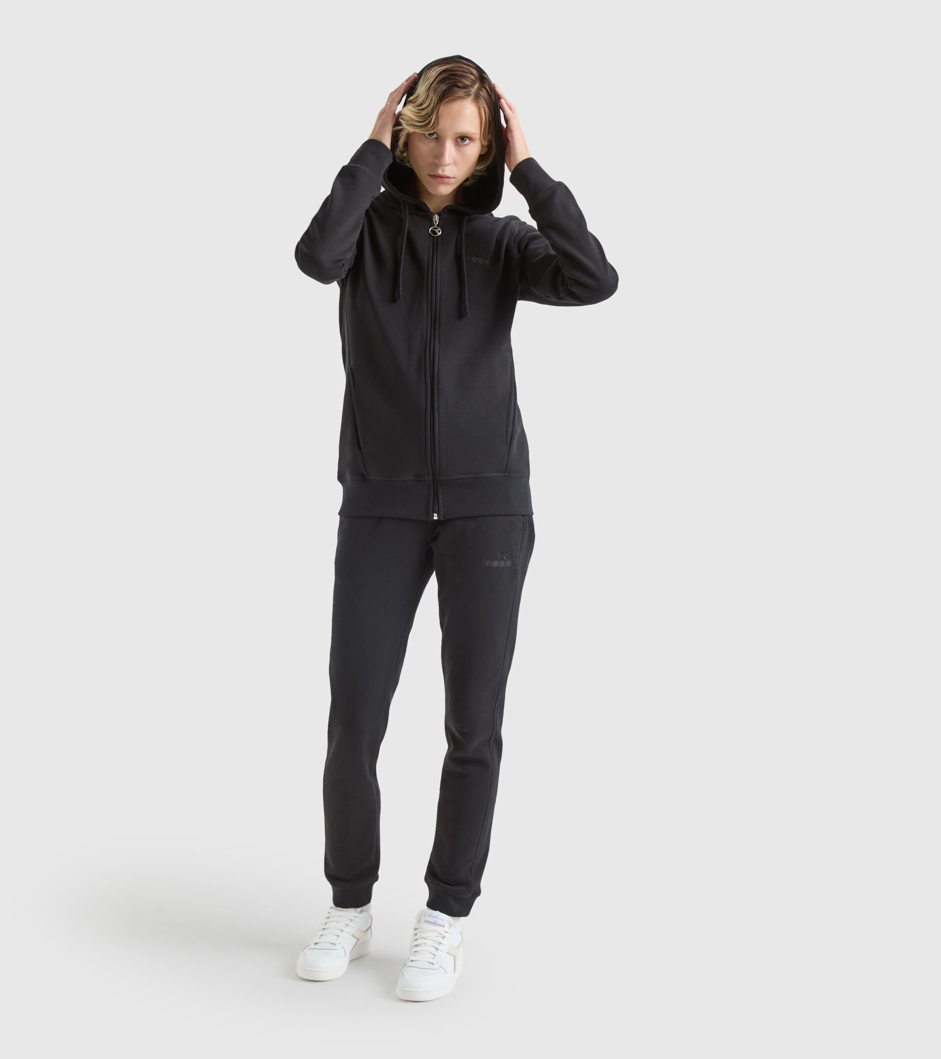 Hooded sweatshirt - Made in Italy - Women L. HOODIE FZ MII BLACK - Diadora