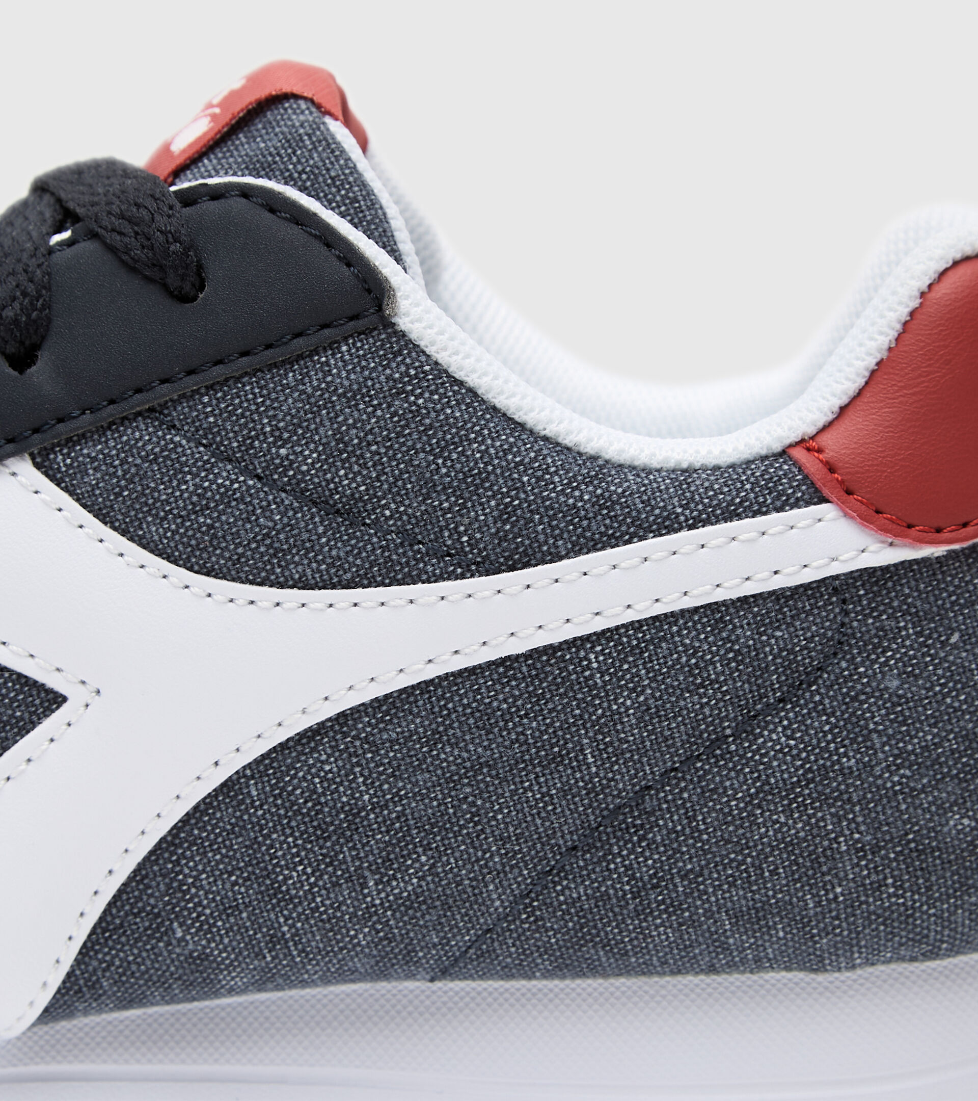 Sports shoes - Youth 8-16 years JOG LIGHT GS BLUE DENIM/WHITE - Diadora