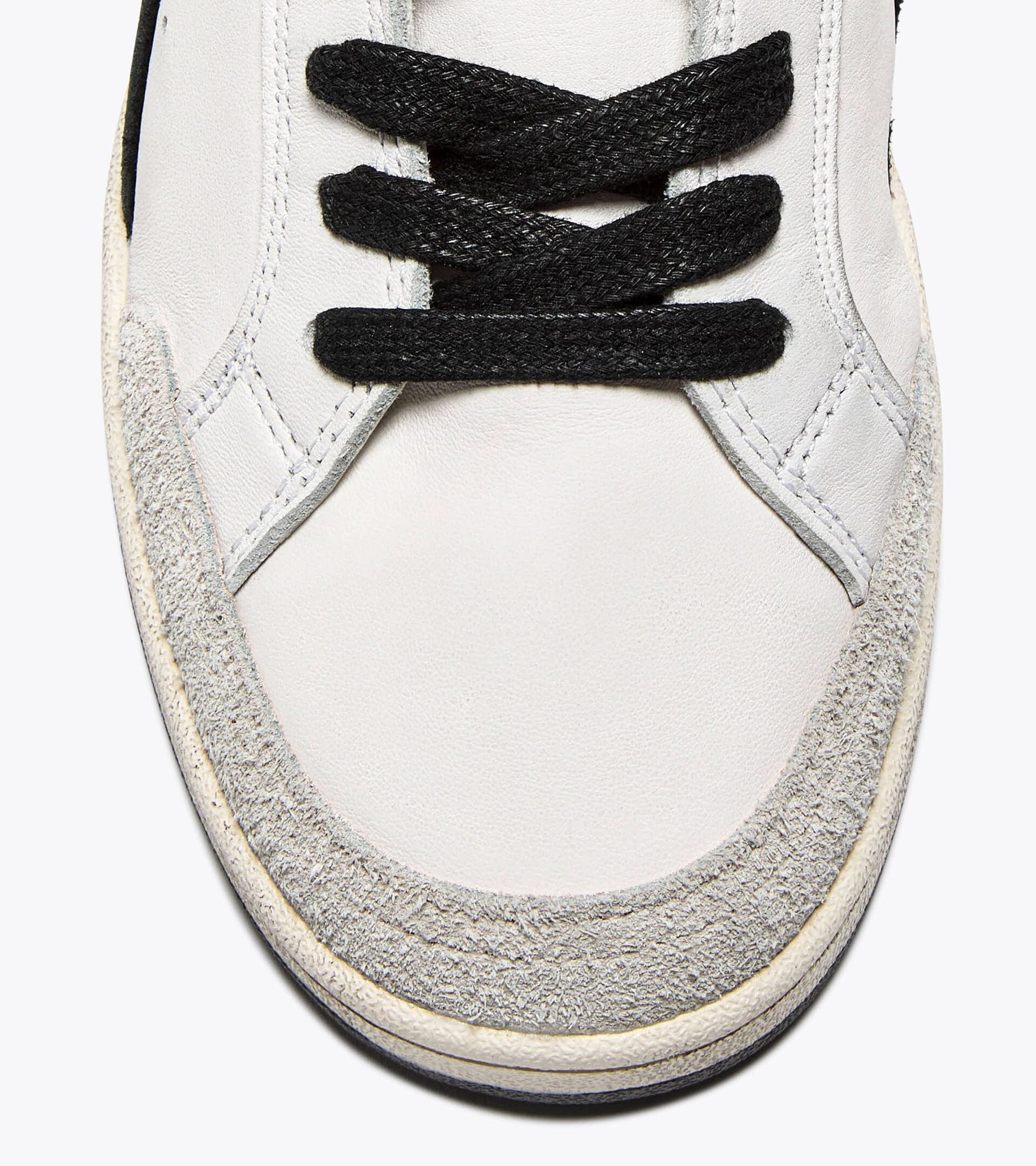 Sneaker Heritage aus Leder - F&uuml;r alle Geschlechter
 PRESTIGE USED WEISS/SCHWARZ - Diadora