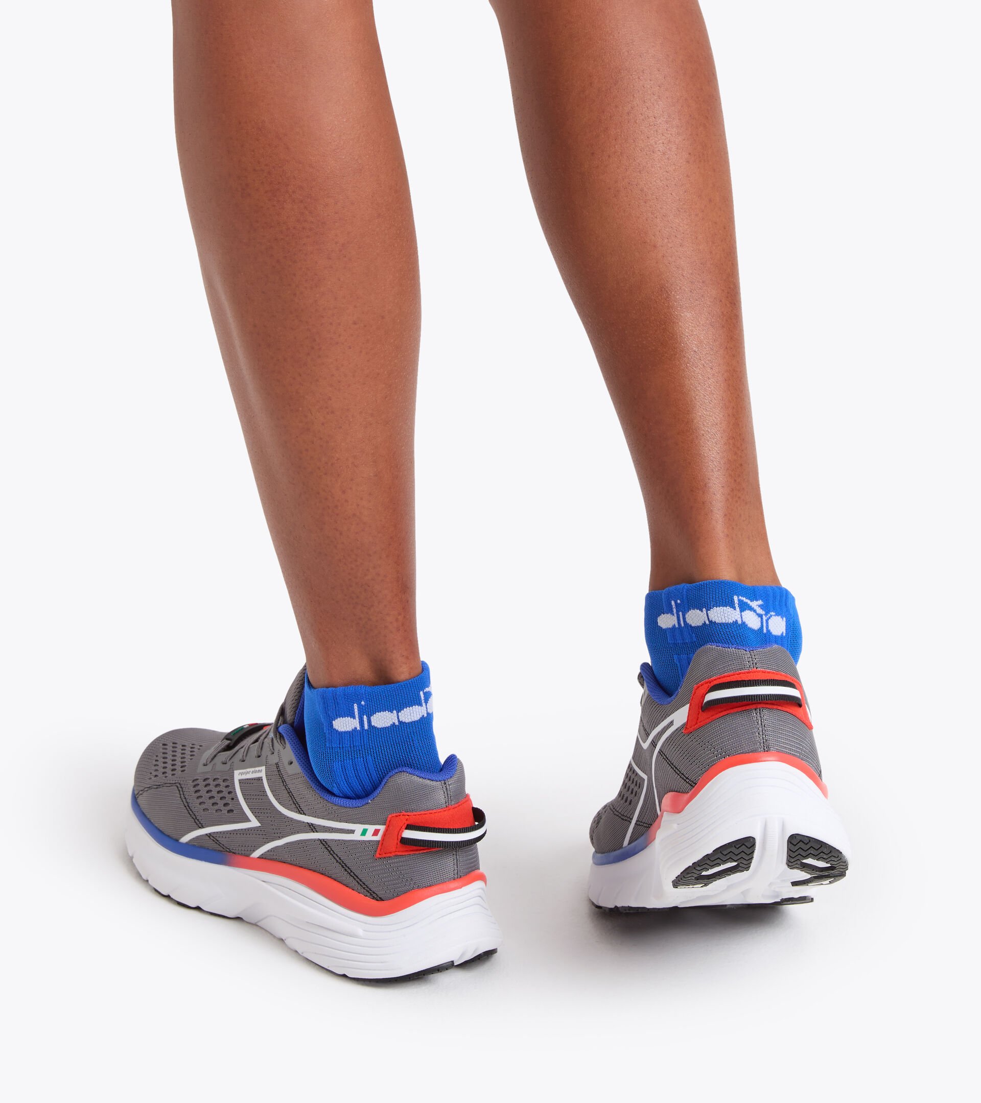 Unisex Running Socks CUSHION QUARTER SOCKS TURKISH SEA - Diadora
