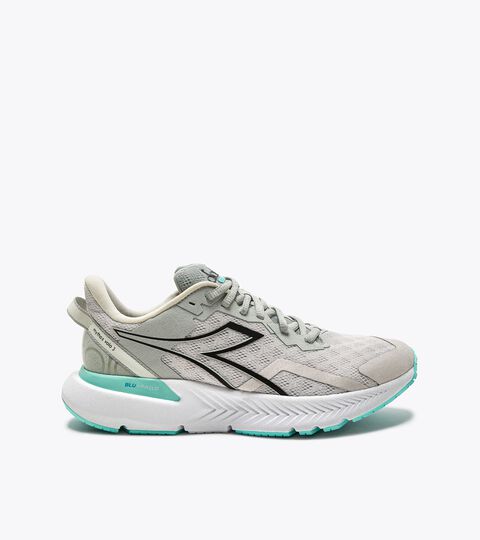 Running shoes - Women MYTHOS BLUSHIELD VOLO 3 W SILVER/BLACK - Diadora