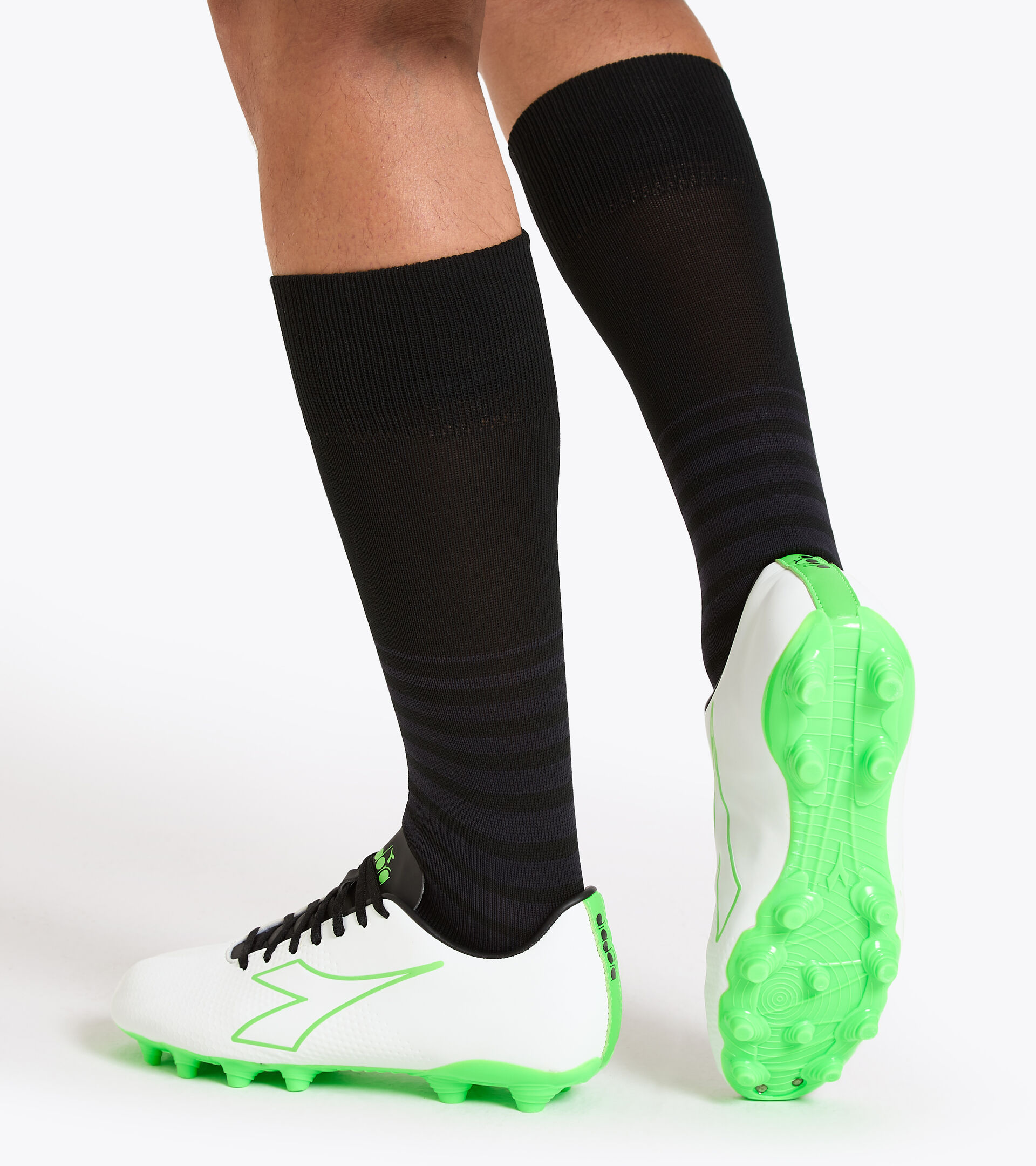 Firm ground football boots PICHICHI 4 MG14 WHITE/GREEN FLUO/BLACK - Diadora