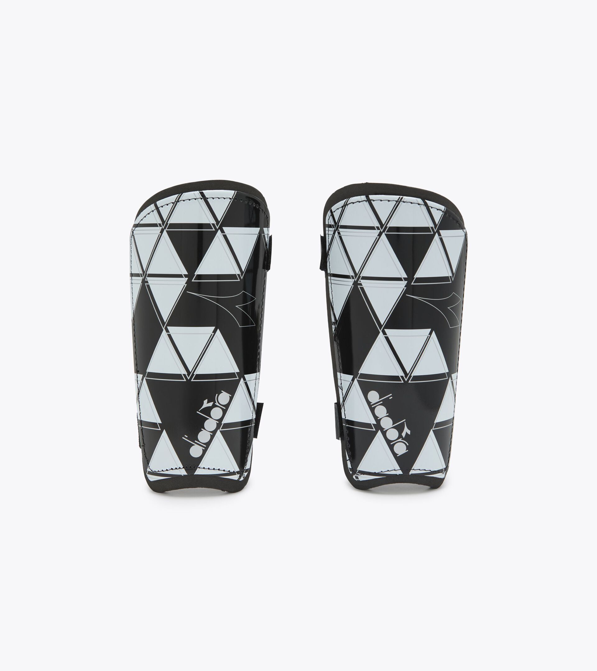 Shin guards PT AZZURRI HS OPTICAL WHITE/BLACK - Diadora