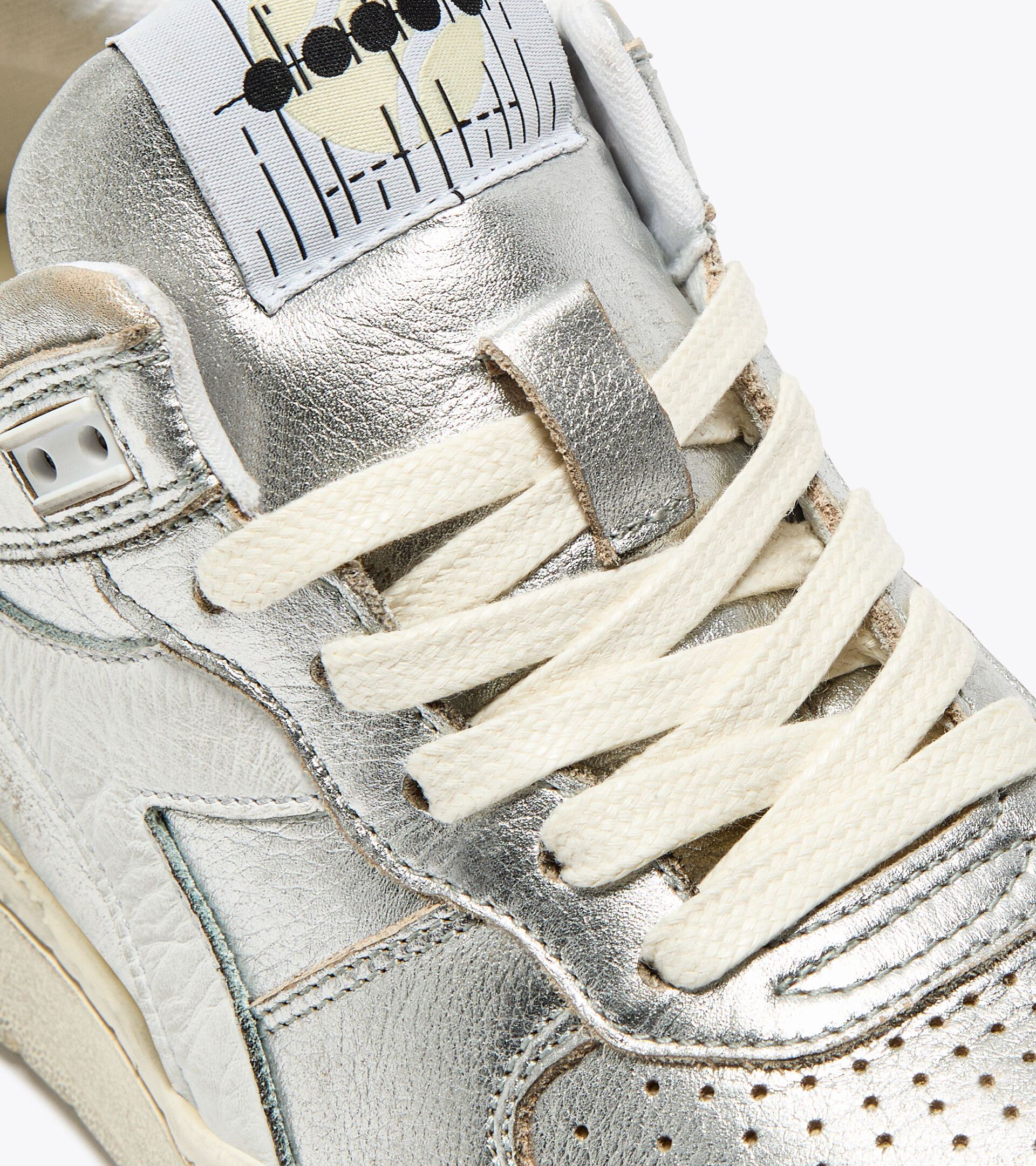 Heritage leather sneaker - Women’s B.560 METAL WN WHITE - Diadora