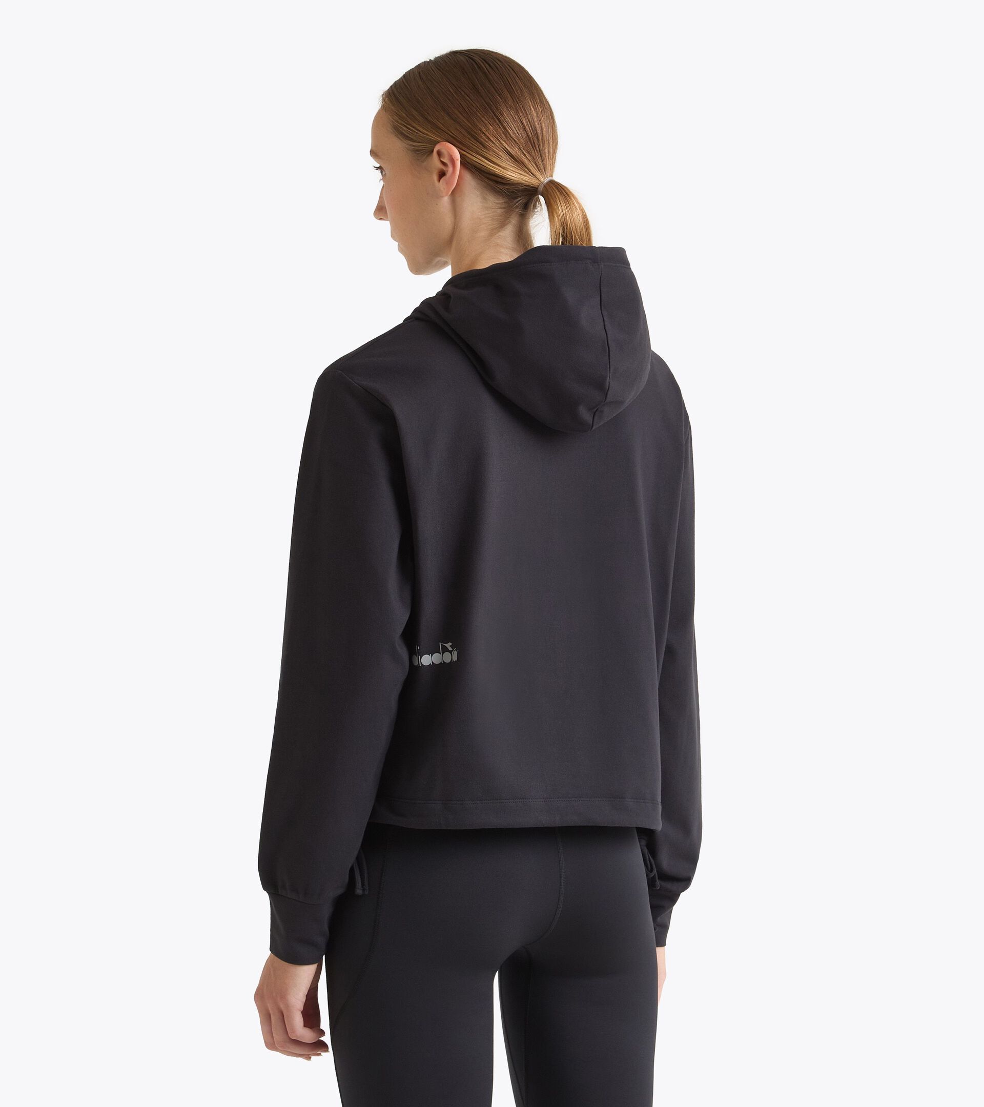 Pull en jersey post-entra&icirc;nement&sect;Femme L. JERSEY PULLOVER HOODIE RUN CREW NOIR - Diadora