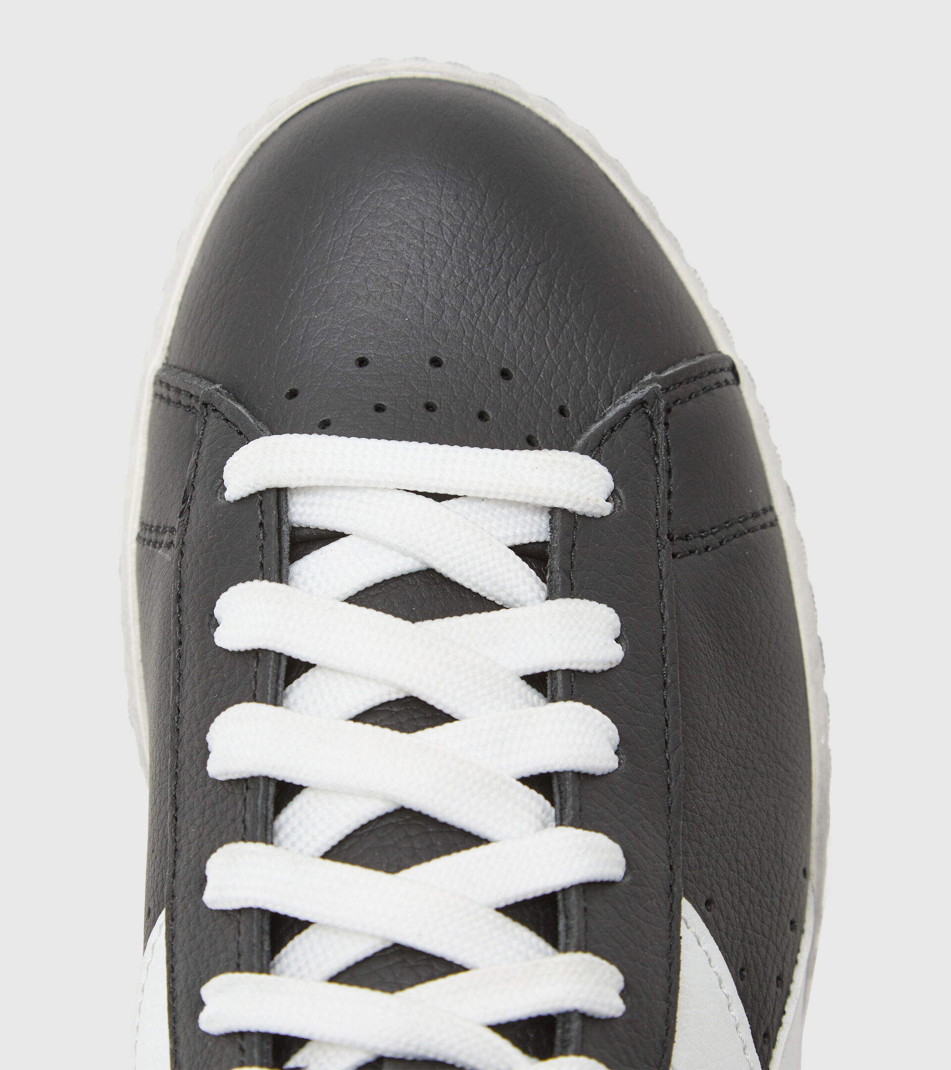 Sporty sneakers - All-Gender GAME L HIGH WAXED BLACK/CLOUD DANCER - Diadora