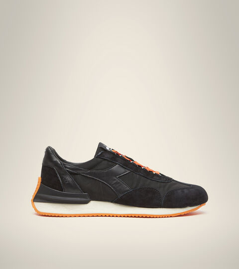 Chaussures Heritage Made in Italy - Unisexe EQUIPE MAD ITALIA NUBUCK SW NOIR - Diadora
