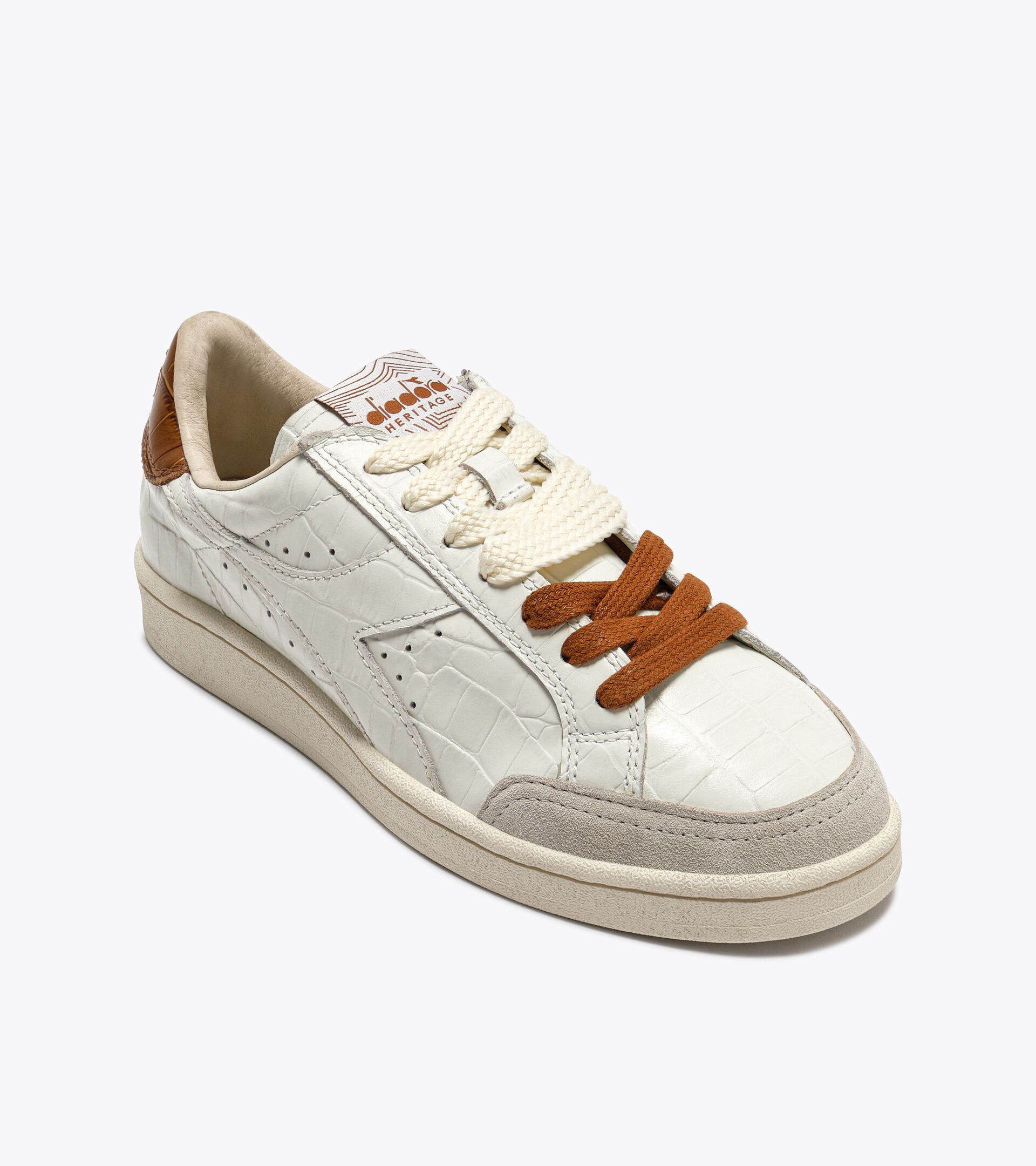 Zapatilla Heritage de piel - Mujer PRESTIGE CROCO WN MARRON CAMELLO - Diadora