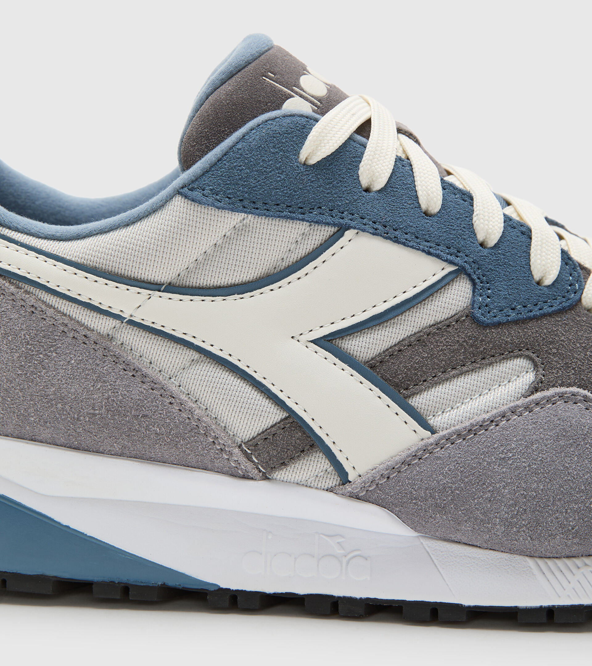 Sporty sneakers - Unisex N902 DARK GULL GREY/GRAY ROCK - Diadora