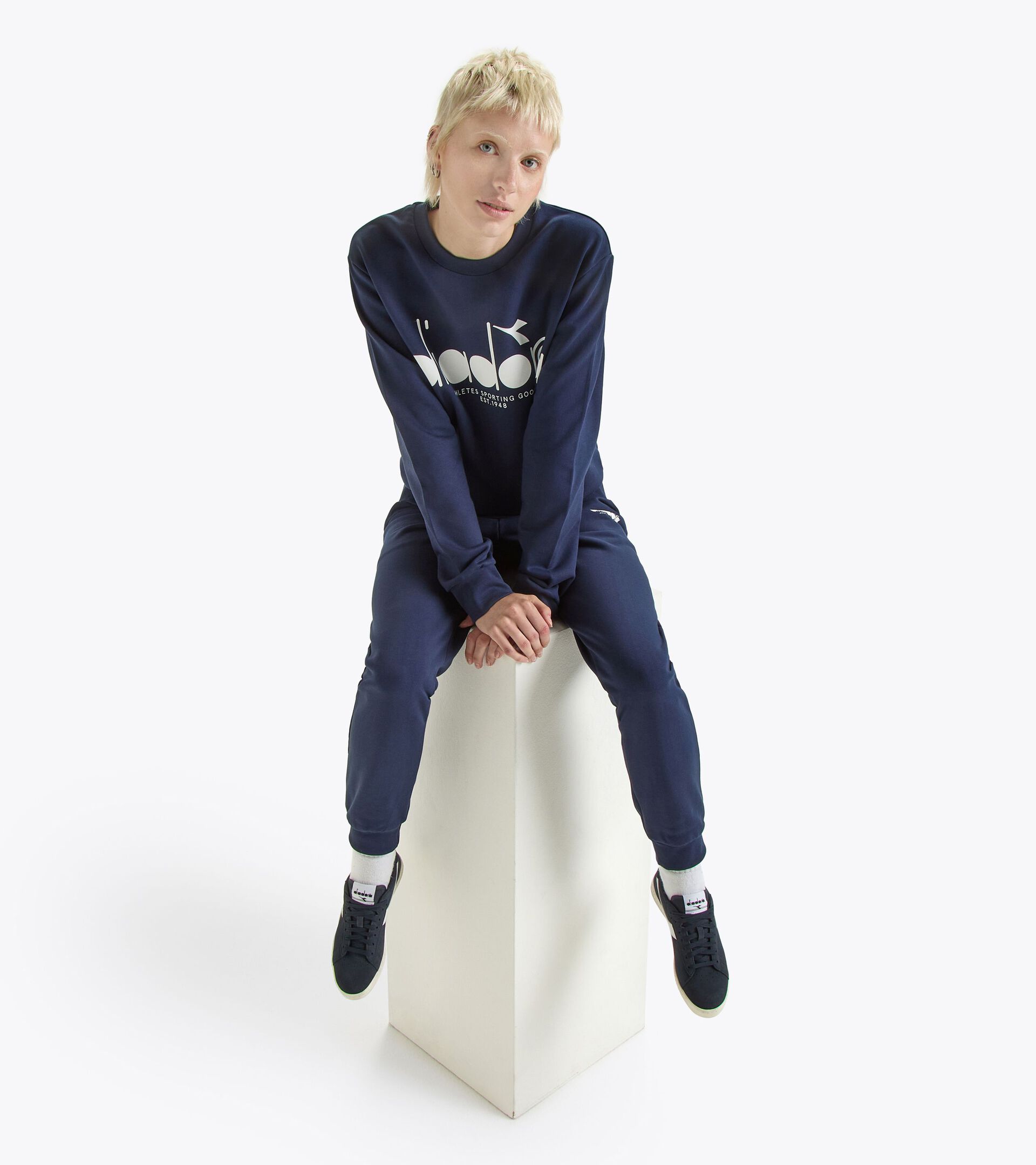 Cotton crewneck - All-Gender SWEATSHIRT CREW LOGO CLASSIC NAVY - Diadora