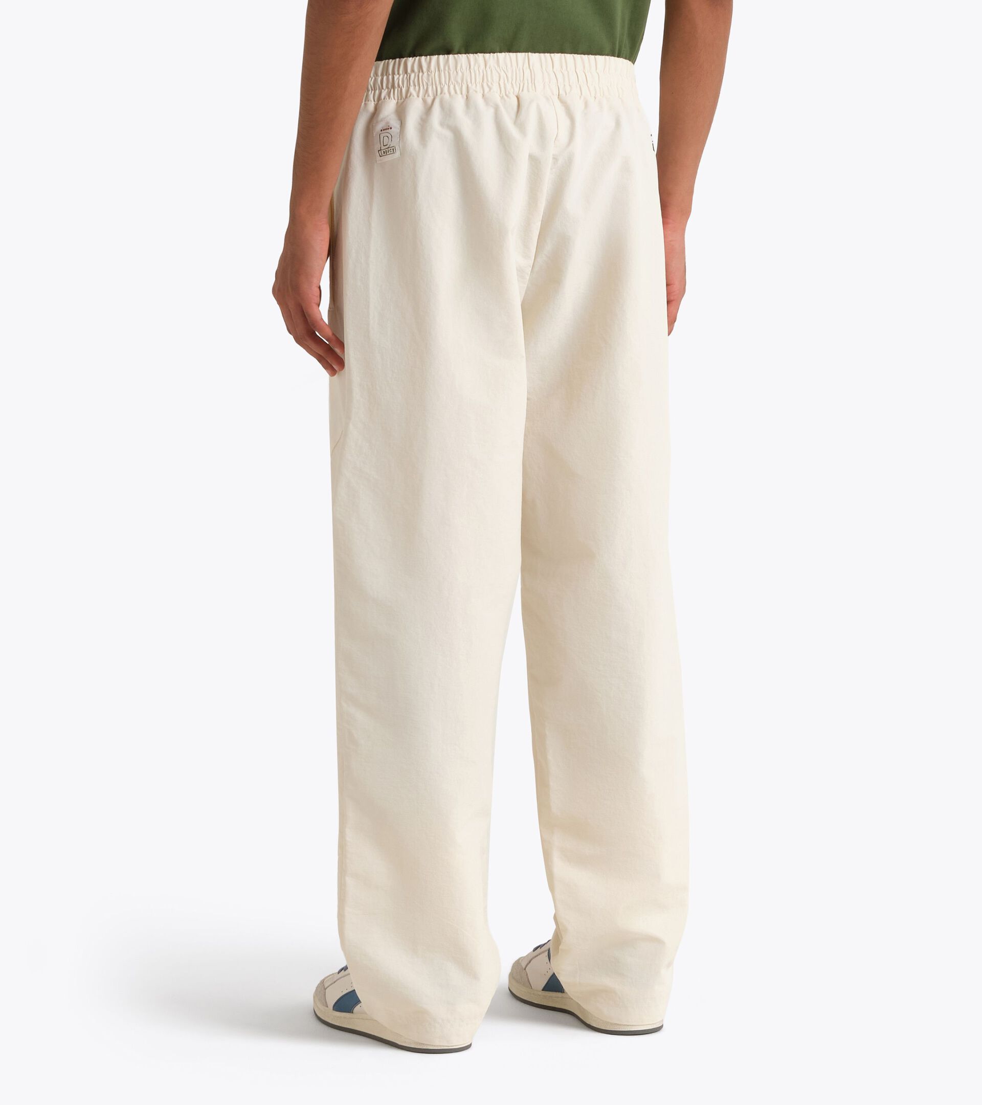 Legacy Track Pants - All-gender
 TRACK PANT LEGACY WHITE ALYSSUM - Diadora