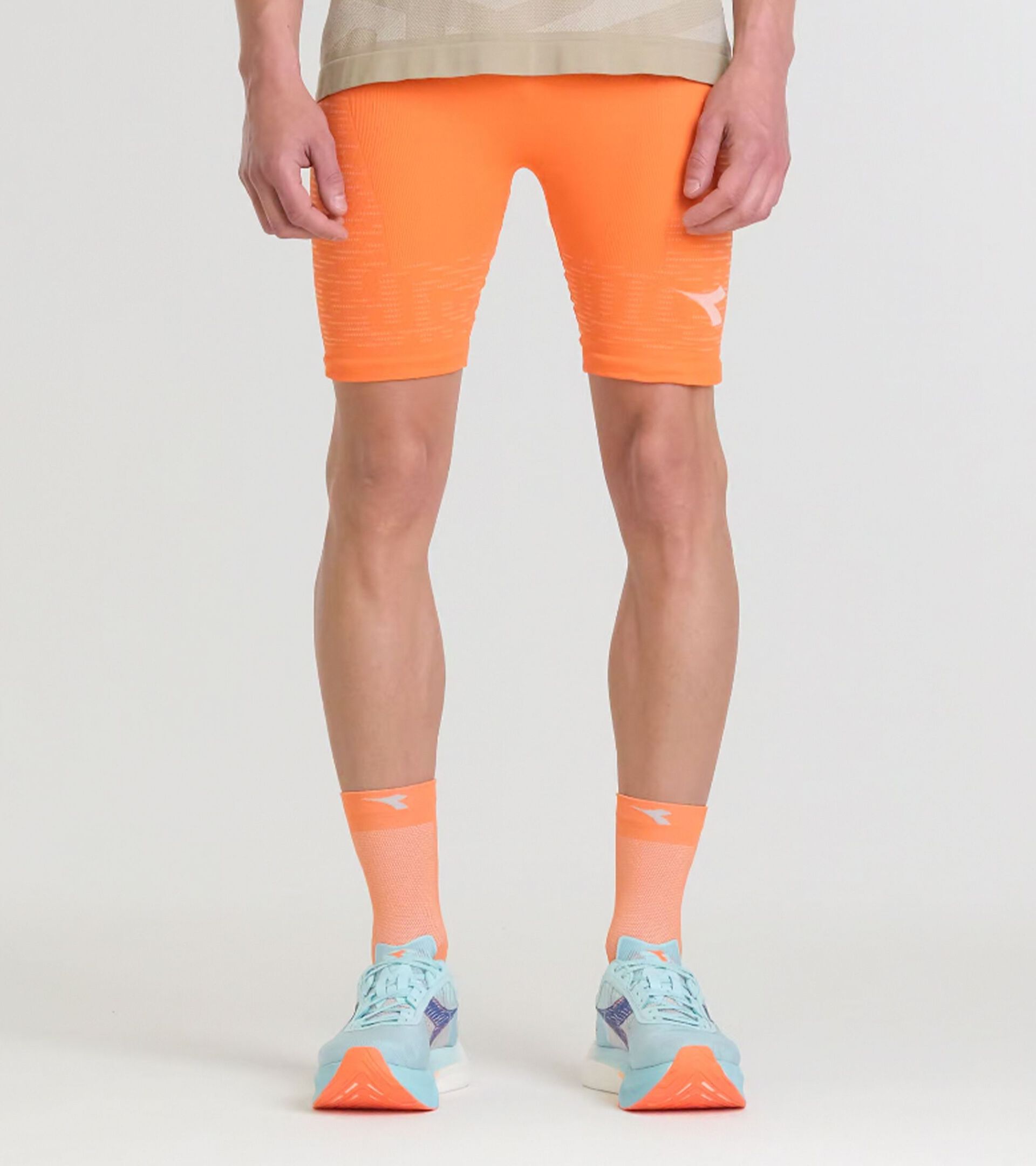 Technical shorts for temperature control -  Running - Men’s STRATOUNO HALF-TIGHT ORANGE NECTARINE - Diadora