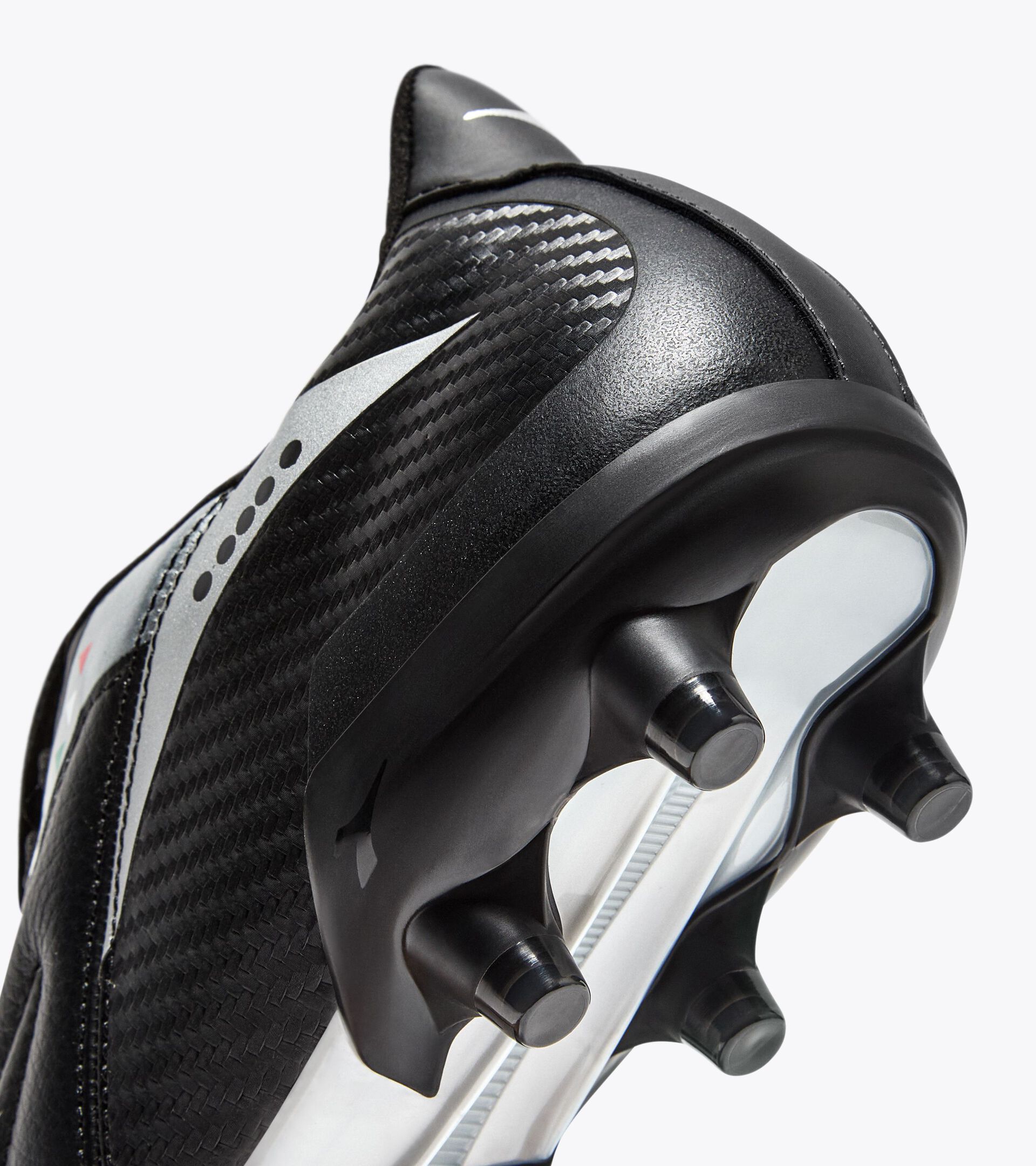 Leather calcio boots for firm grounds - Made In Italy - All-Gender MAXIMUS ELITE ITA T SLX BLACK /SILVER DD - Diadora