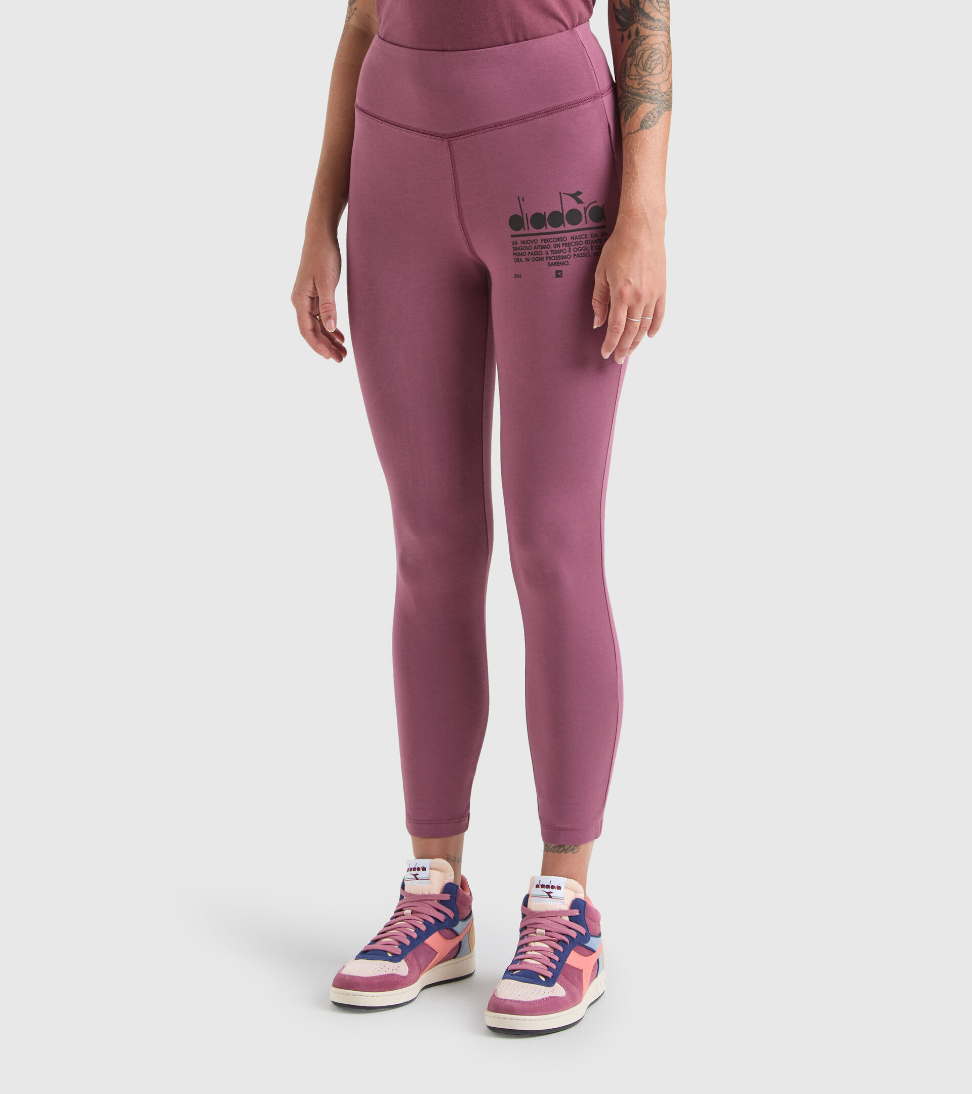 Leggings de algodón elástico - Mujer L. LEGGINGS MANIFESTO VIOLETAS PRENSADO - Diadora