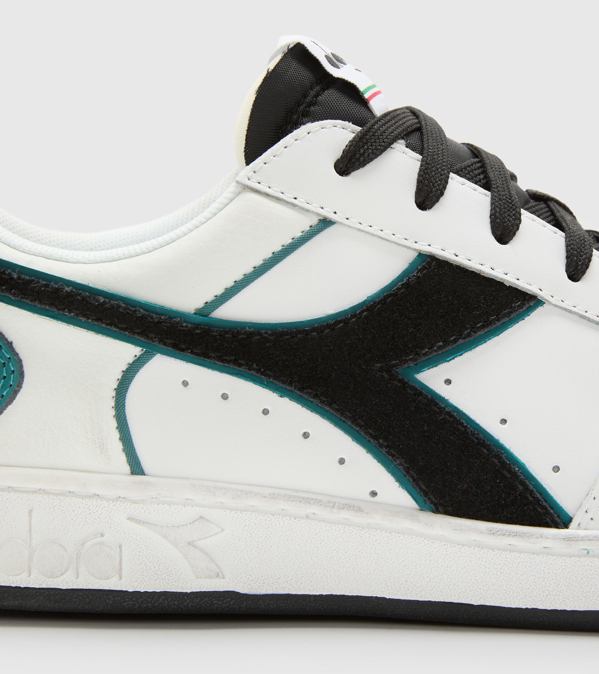 Zapatillas deportivas - Unisex MAGIC BASKET LOW ICONA LEATHER BLANCO/NEGRO/PACIFICO - Diadora