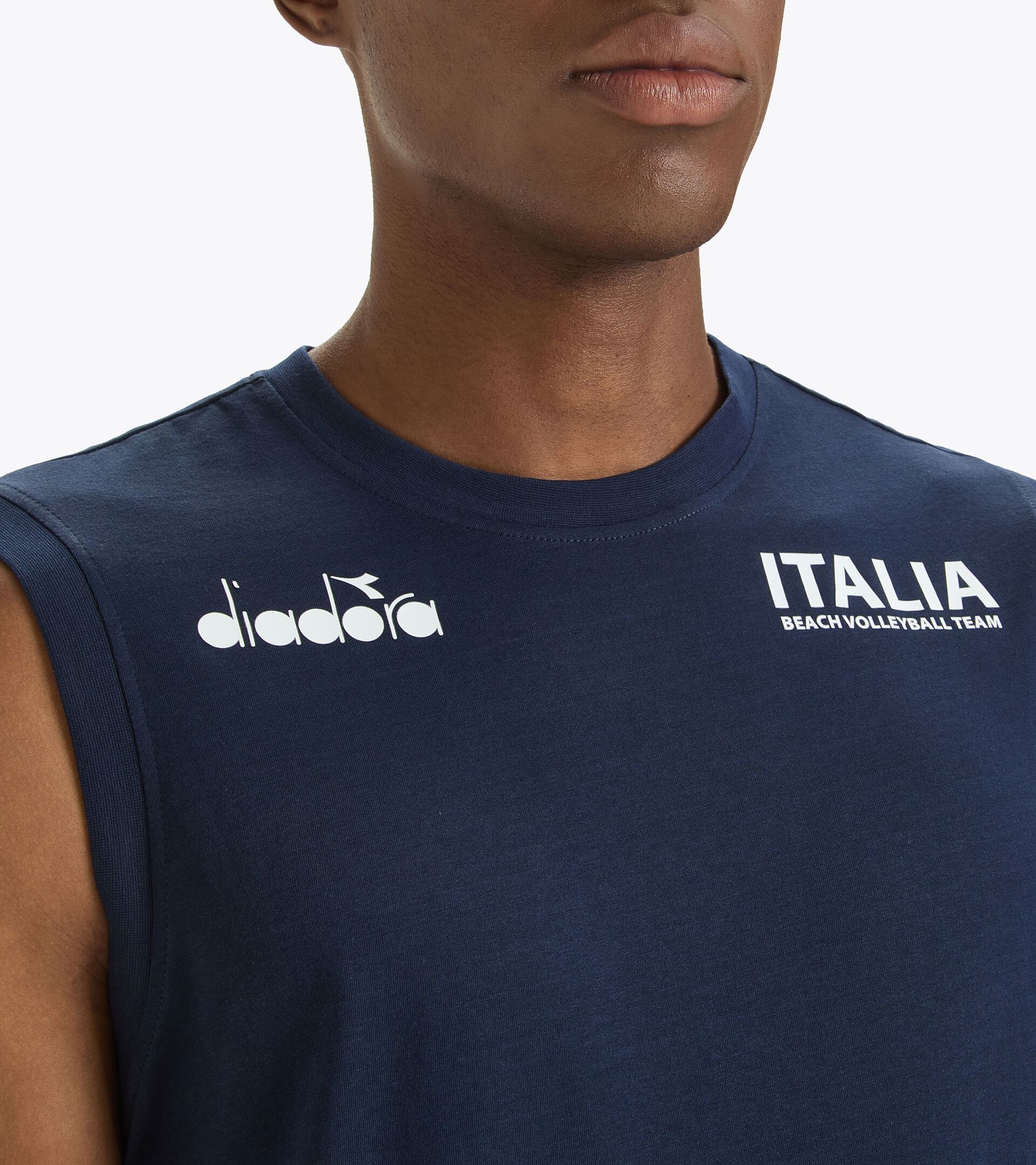 Sleeveless shirt Men - Italy National Volleyball Team SLEEVELESS ALLENAMENTO UOMO BV24 ITALIA CLASSIC NAVY - Diadora