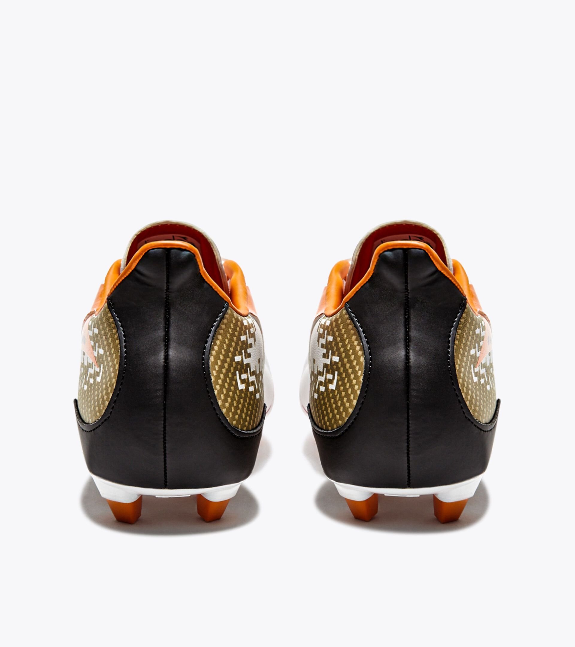 Calcio boots for firm ground - Men's MAXIMUS ELITE R LPU WHITE/CHILI PEPPER/RUSSET ORANGE - Diadora